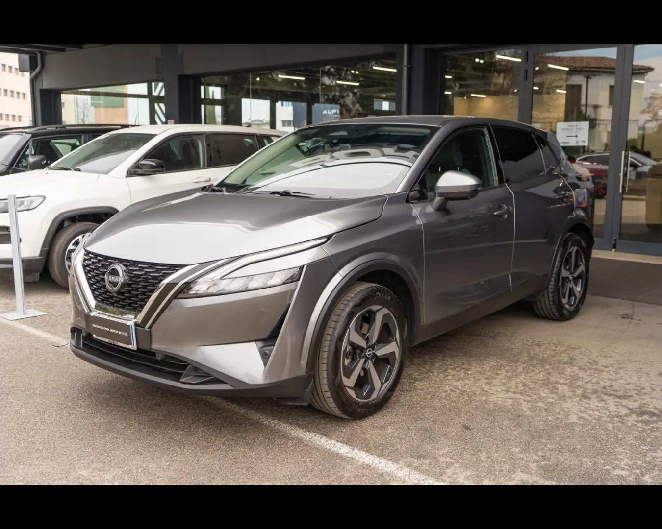 Nissan Qashqai 3ª serie MHEV 140 CV N-Connecta Gris - 1