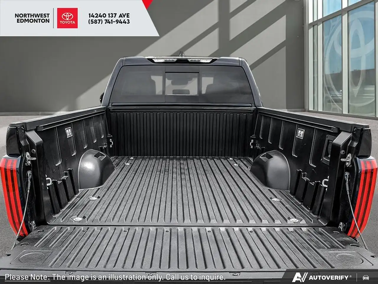 Toyota Tundra снимка Toyota Tundra
