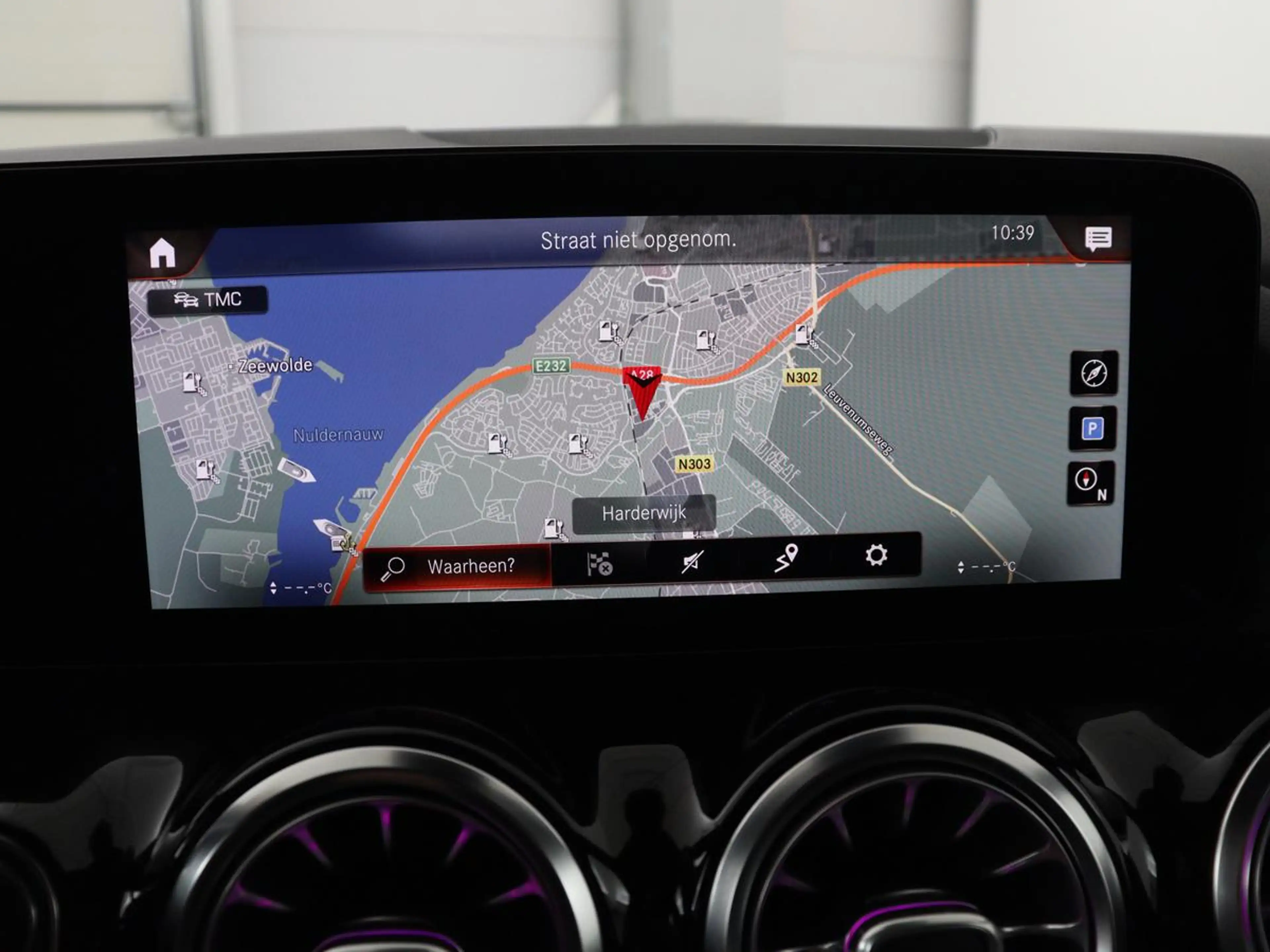 Mercedes-Benz GLA 250 e Business Solution AMG Limited | SOH 95,2% | Lede — photo 10