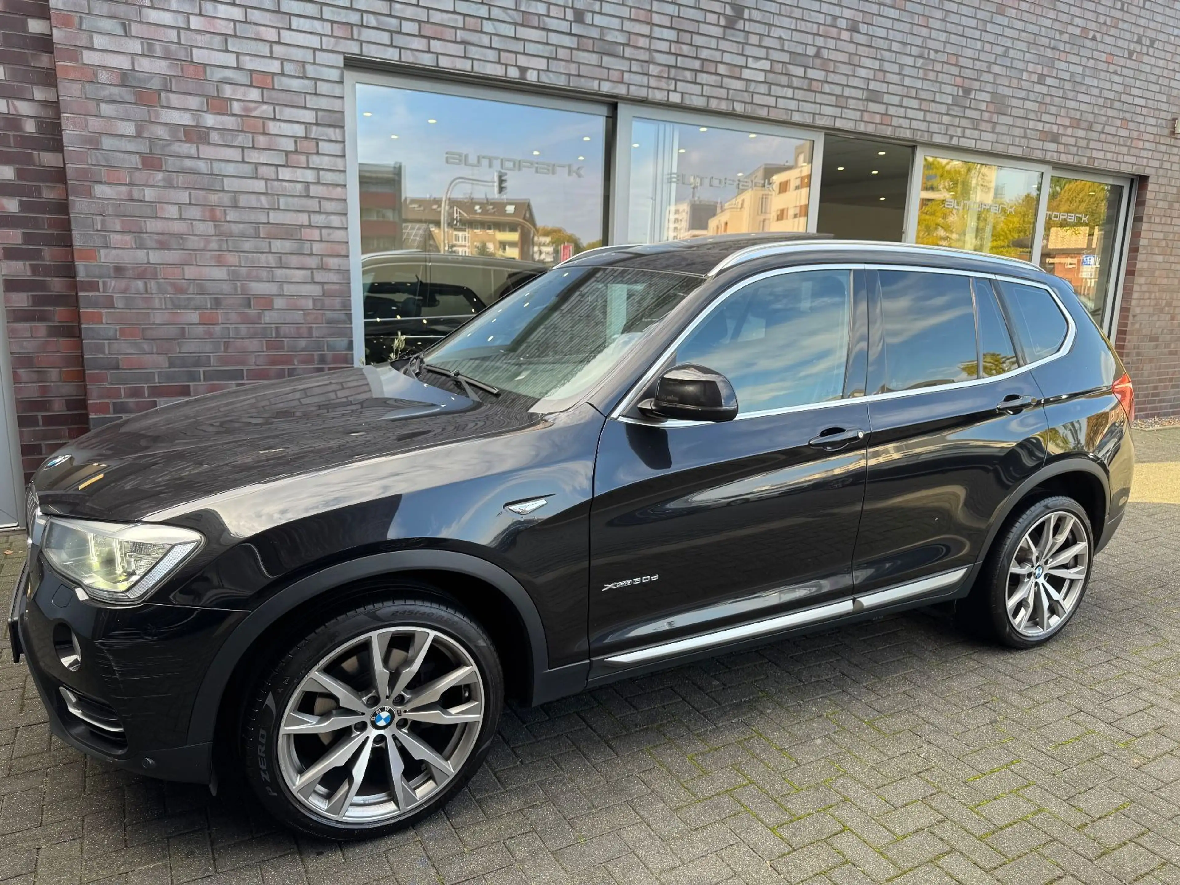 BMW X3 xDrive 30 d Xline LM18°Pano°Navi Prof°RFK AHK — photo 5