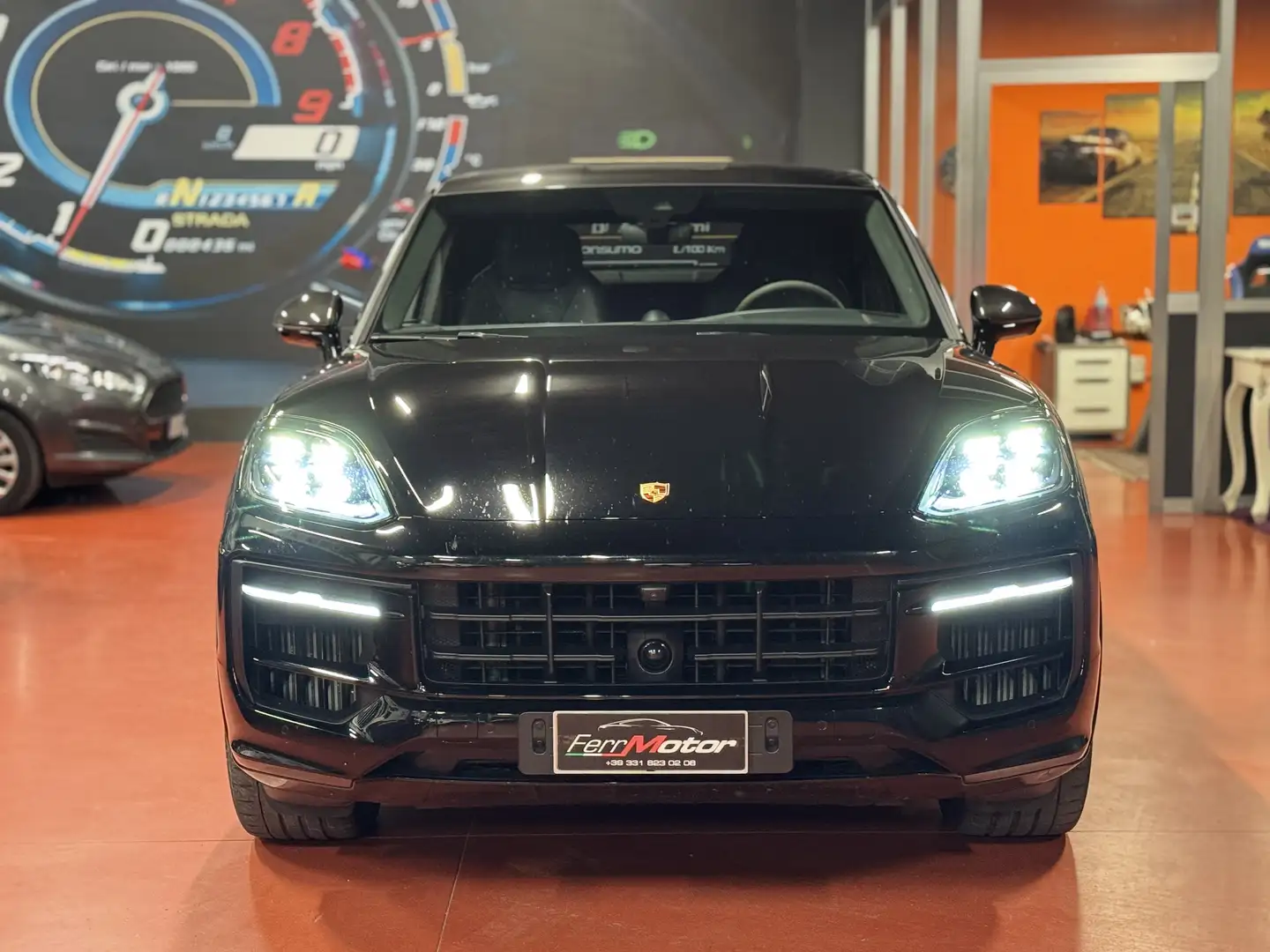 Porsche Cayenne Coupe 3.0 e-hybrid 5p.ti Full Carbon - 2