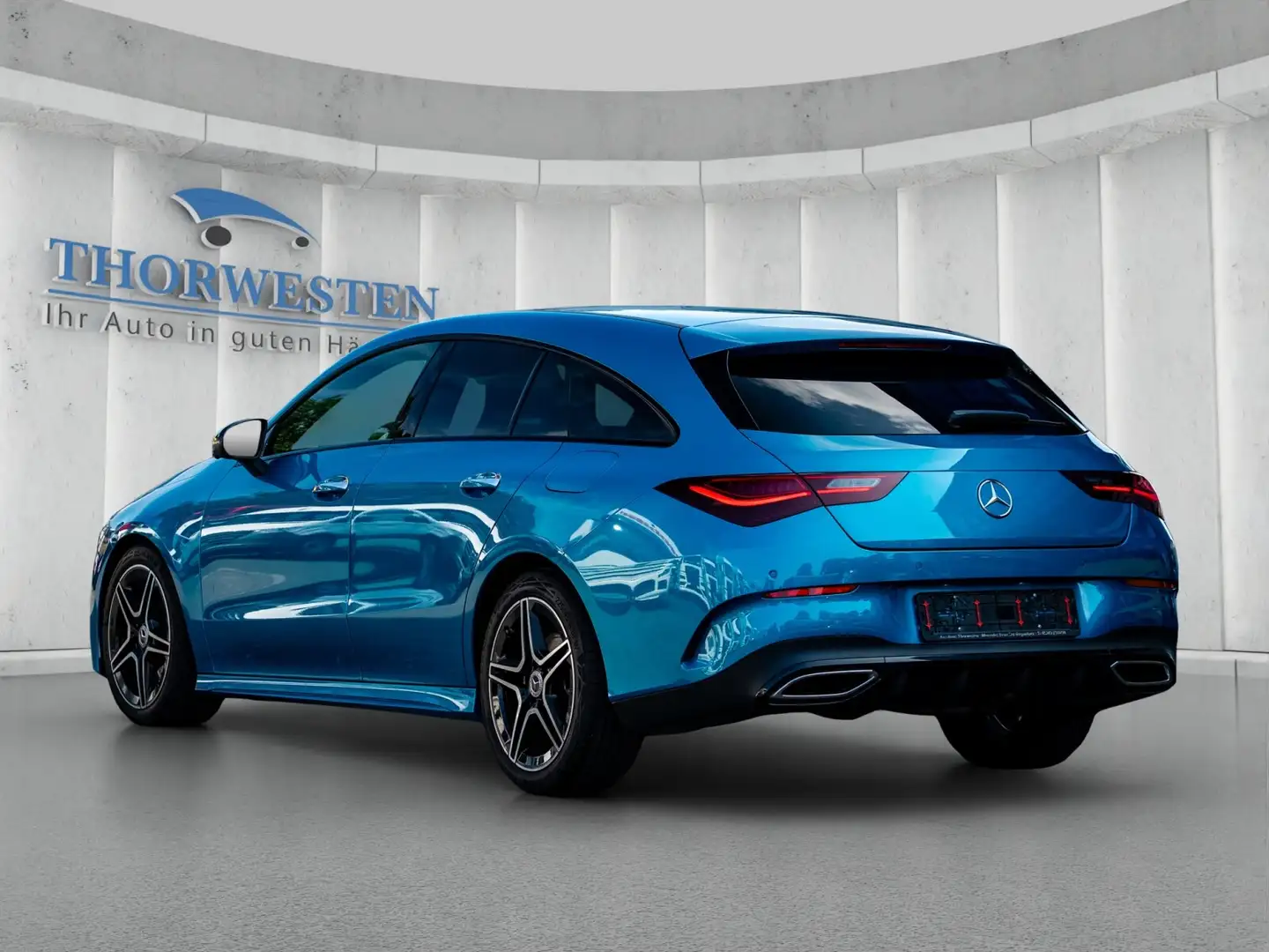 Mercedes-Benz CLA 200 CLA 200 SB AMG Line Premium NIGHT PANO 360 Blauw - 2