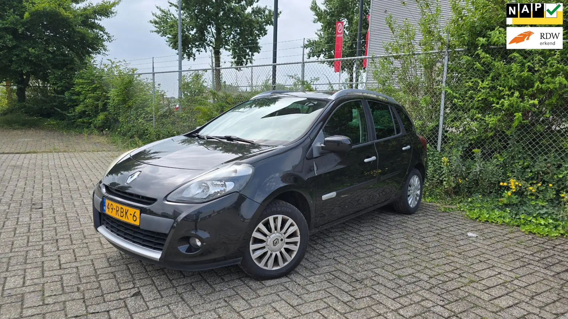 Renault Clio Estate 1.2-16V Collection Black - 1