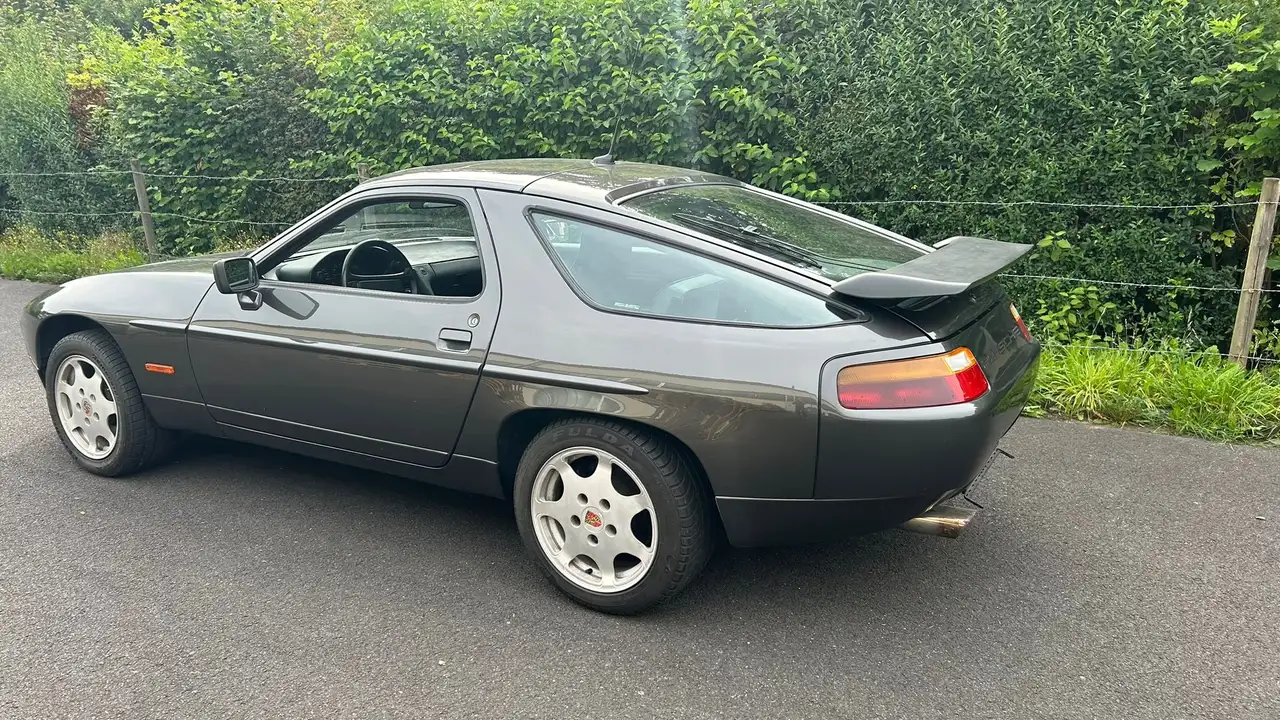 Porsche 928 GT, foto 4
