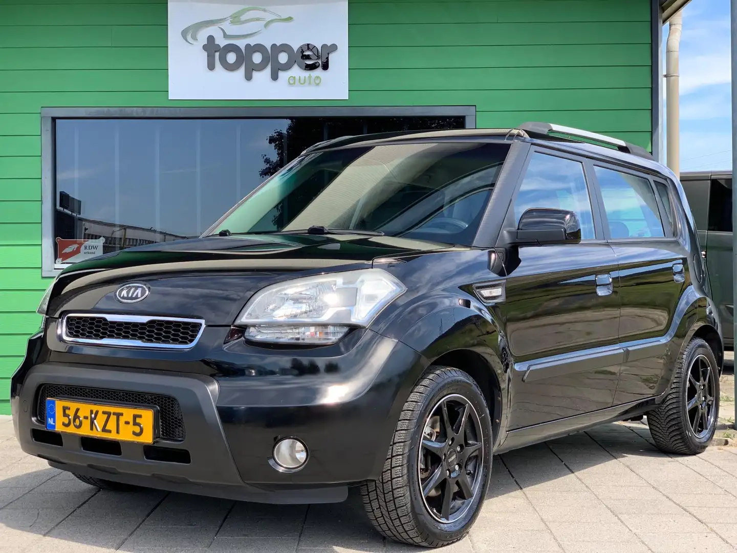 Kia Soul 1.6 X-tra | Navigatie | Airco | Nieuwe APK | Black - 1