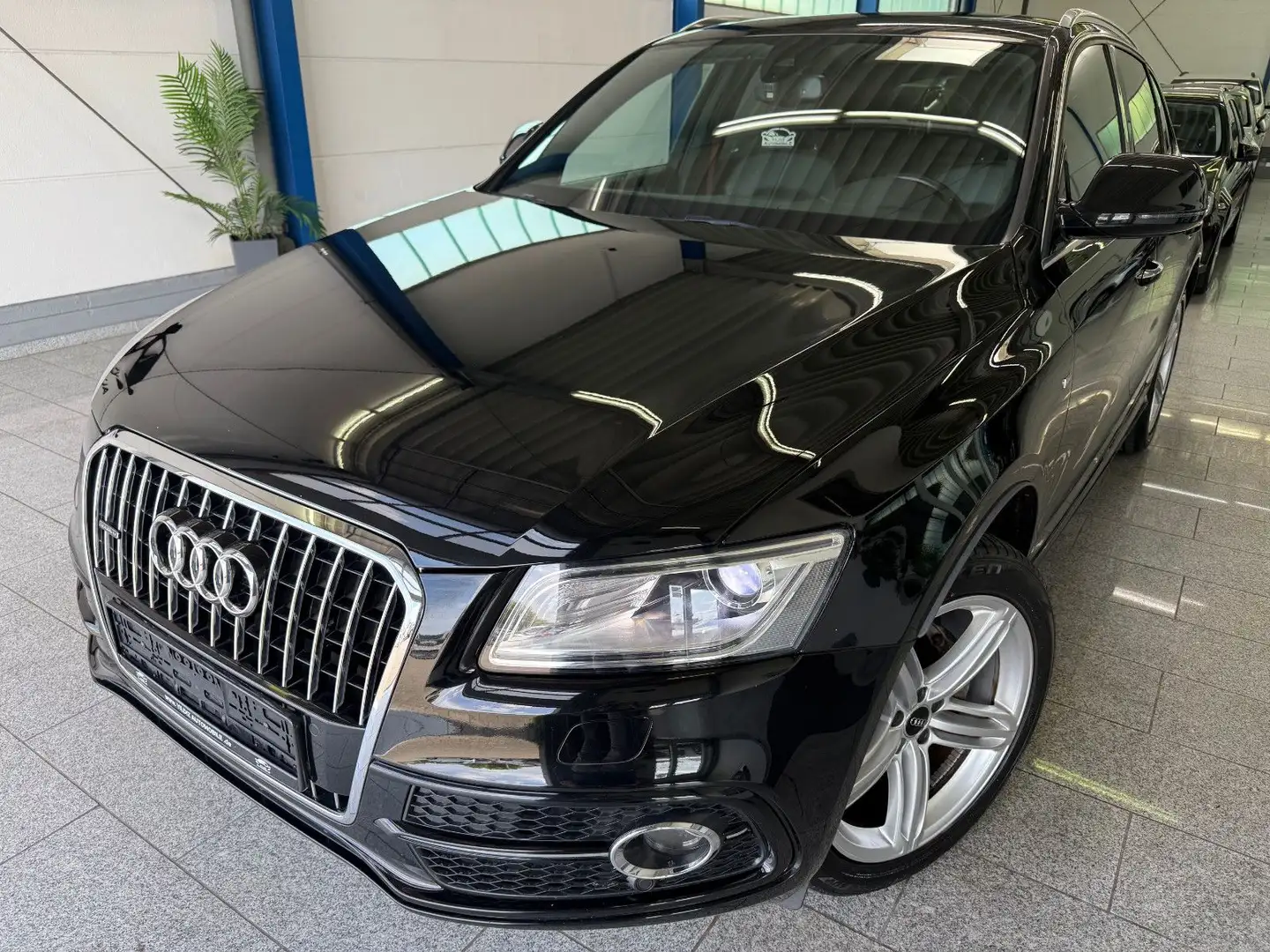 Audi Q5 2.0 TDI*QUATTRO*S-LINE*B&O*PANO*RFK*ACC*BI-XE Schwarz - 1