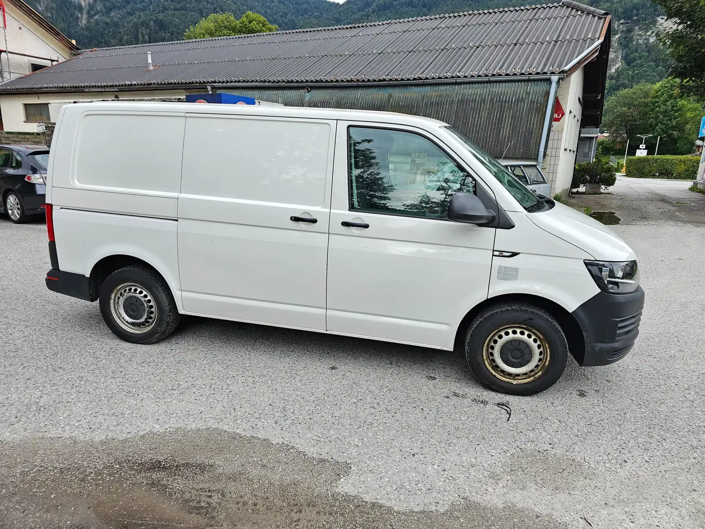 Volkswagen T6 Transporter Kasten 4Motion (NEUE PICKERL) Weiß - 2