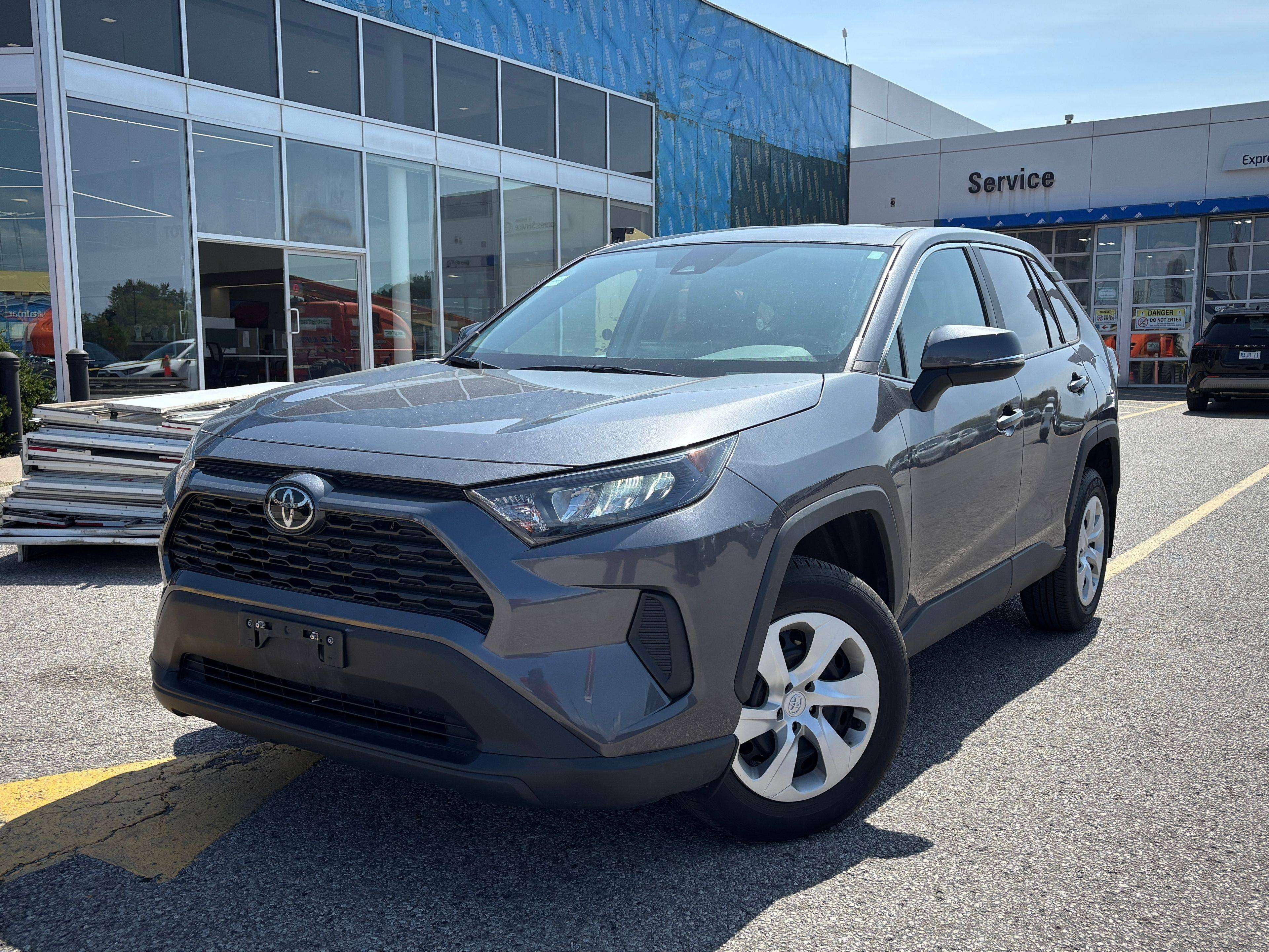 used 2024 Toyota RAV4 car