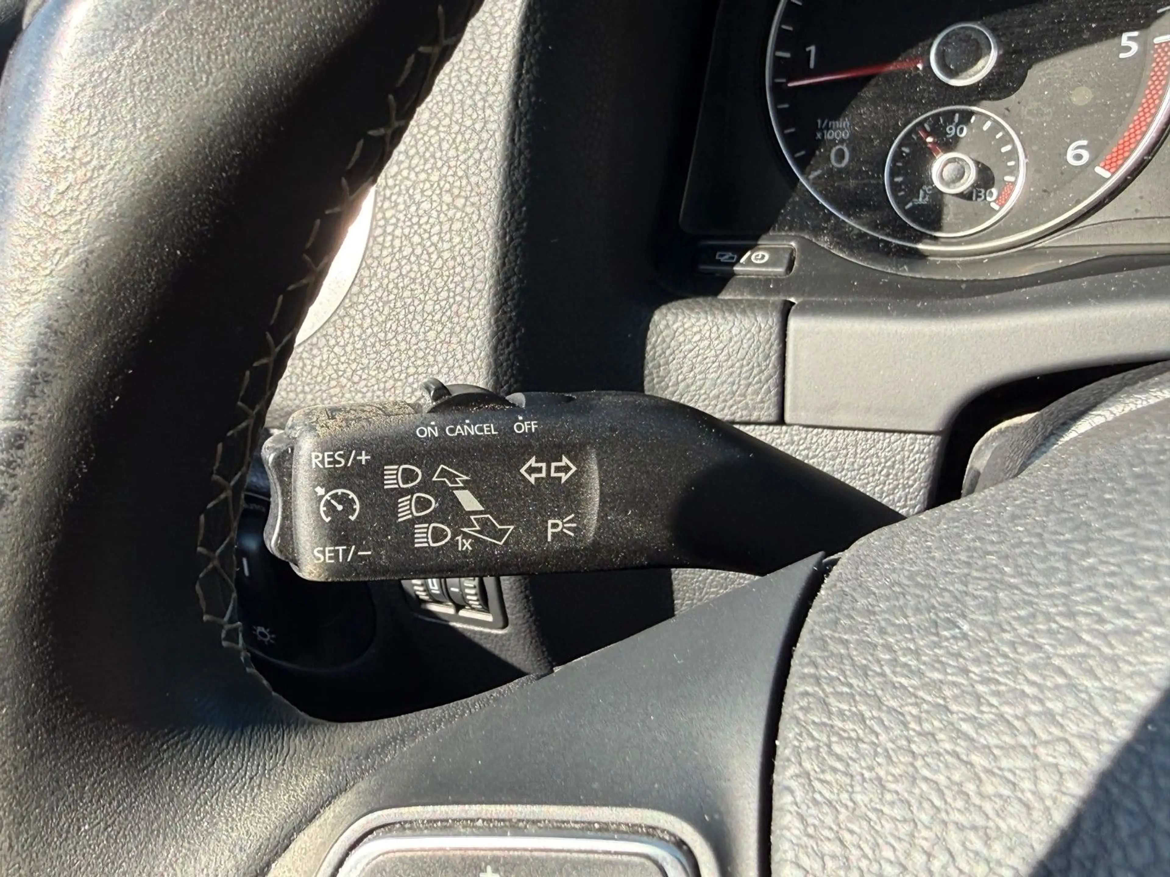 Volkswagen Golf Plus VI Match BMT/GSD/Teilleder/Tempomat/ — photo 11