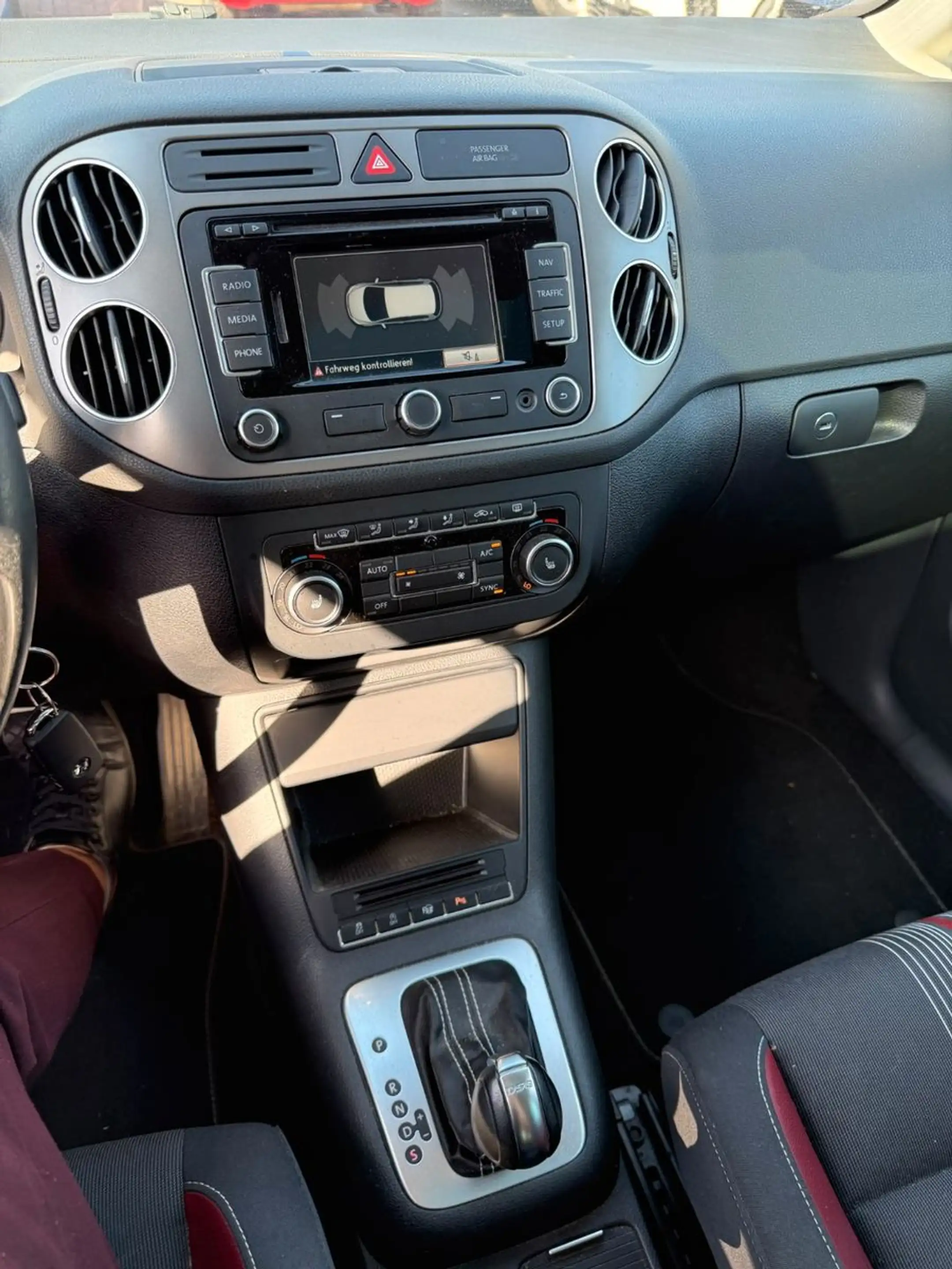 Volkswagen Golf Plus VI Match BMT/GSD/Teilleder/Tempomat/ — photo 14