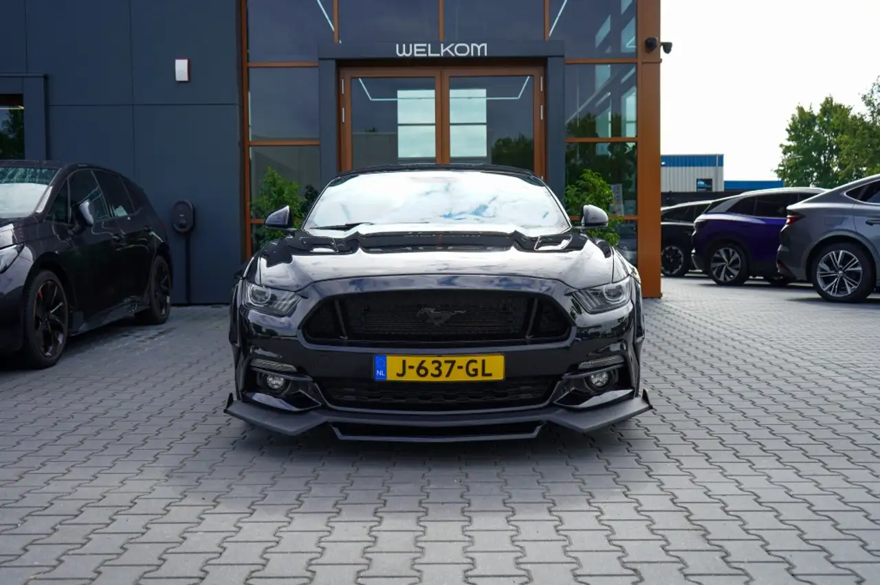 FORD MUSTANG FASTBACK 5.0 GT 421CH - BVA - CAMÉRA D'AIDE AU STATIONNEMENT - SELLERIE CUIR - CARBON - VERSION UE