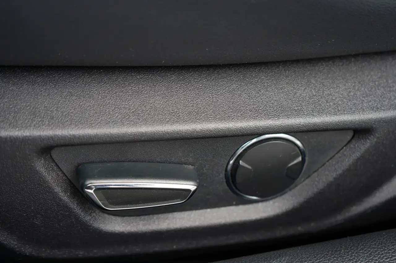 FORD MUSTANG FASTBACK 5.0 GT 421CH - BVA - CAMÉRA D'AIDE AU STATIONNEMENT - SELLERIE CUIR - CARBON - VERSION UE