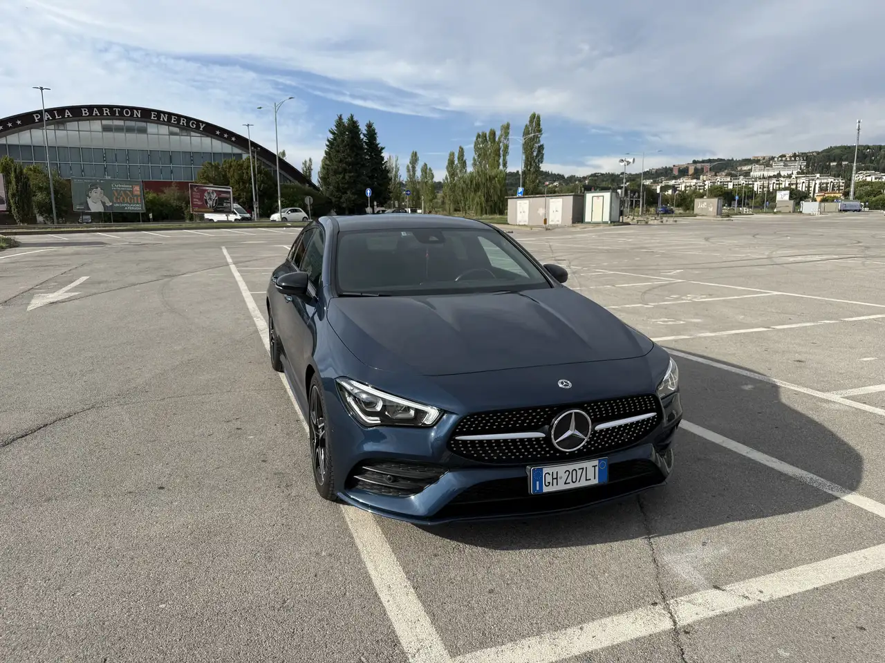 Mercedes-Benz CLA 200