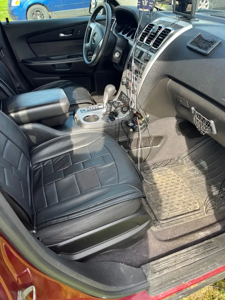 GMC Acadia снимка GMC Acadia