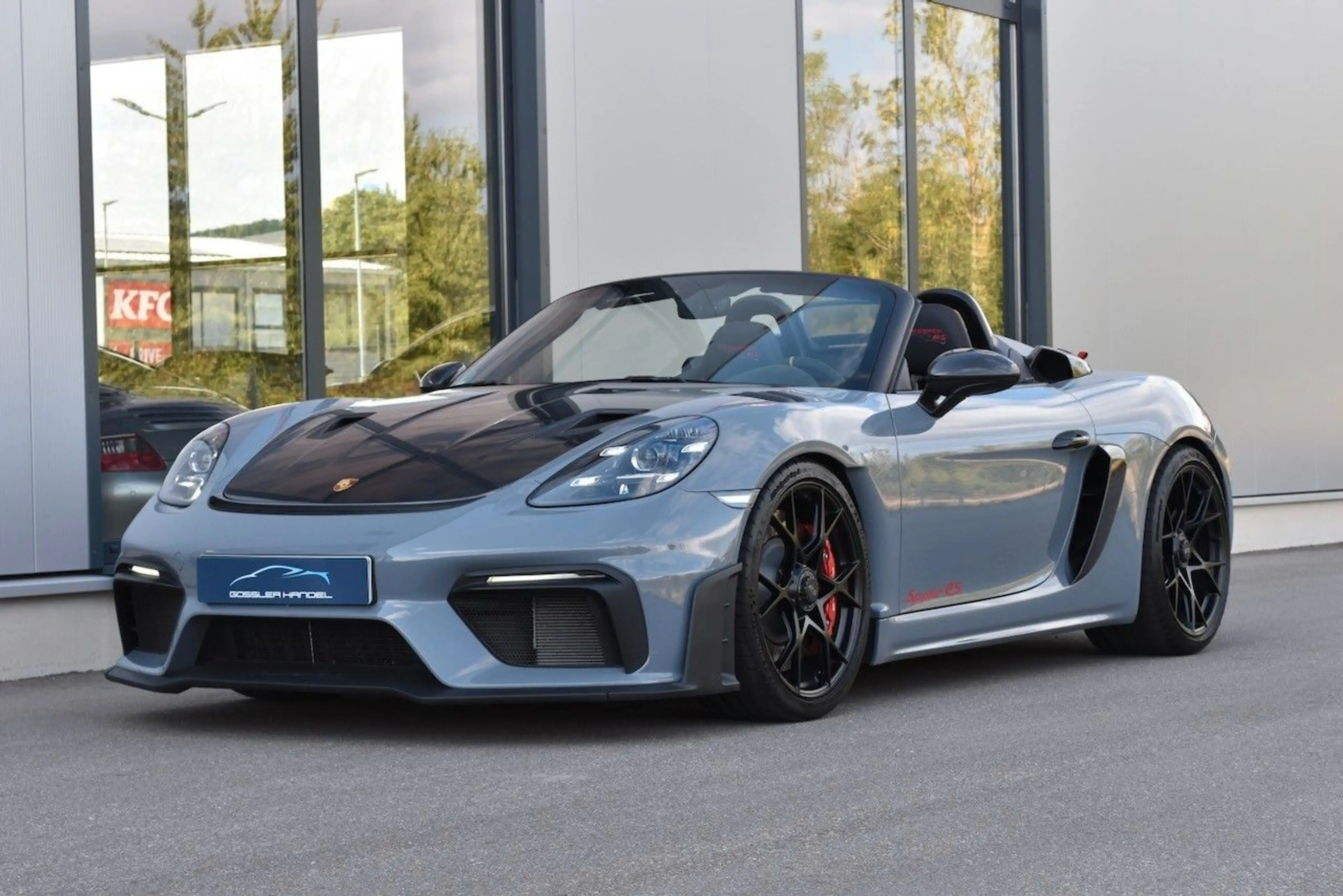 Porsche Boxster SPYDER RS WEISSACH BOSE CHRONO LIFT 1.HAND