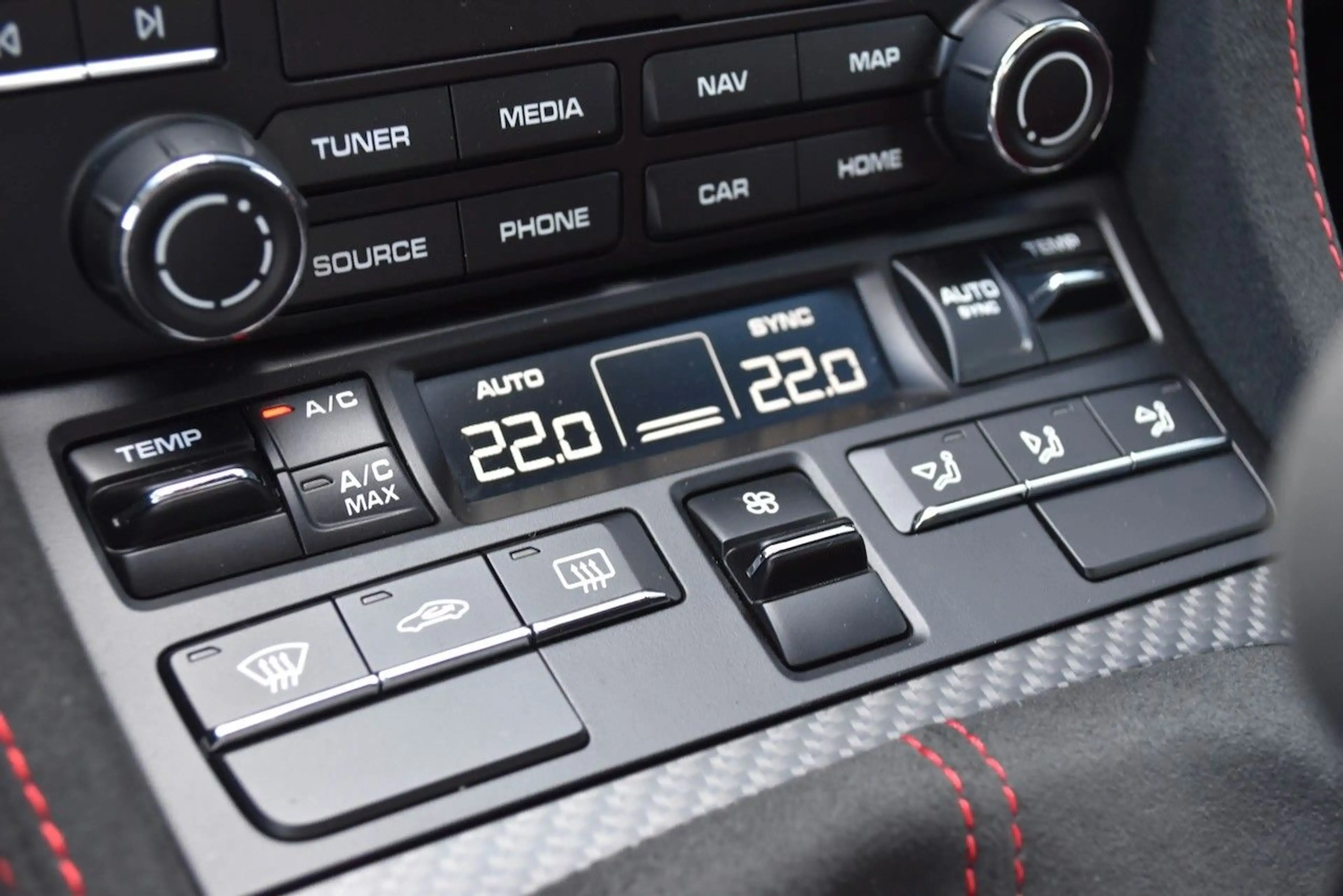 Porsche Boxster SPYDER RS WEISSACH BOSE CHRONO LIFT 1.HAND — photo 17