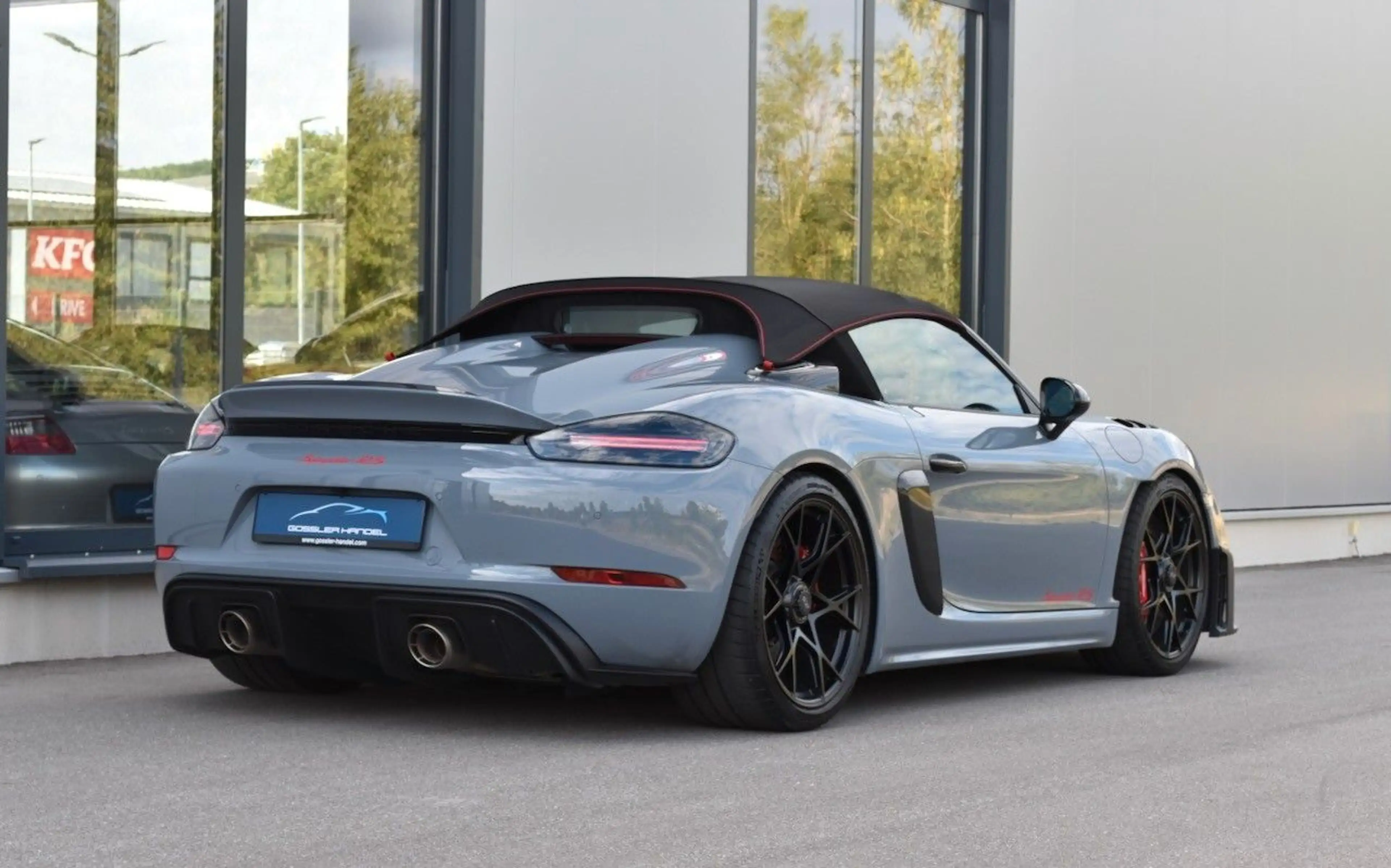 Porsche Boxster SPYDER RS WEISSACH BOSE CHRONO LIFT 1.HAND — photo 12