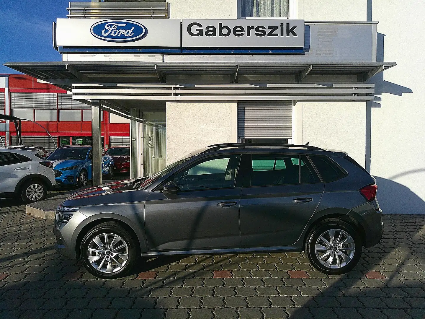 Skoda Kamiq 1,5 TSI ACT Style DSG Grau - 2