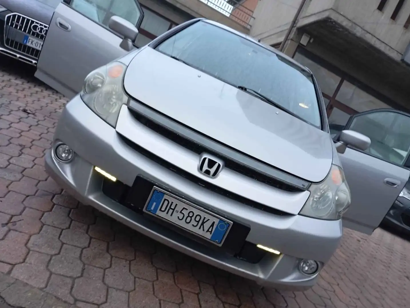 Honda Stream Stream 1.7 ES 6 Posti Argento - 1