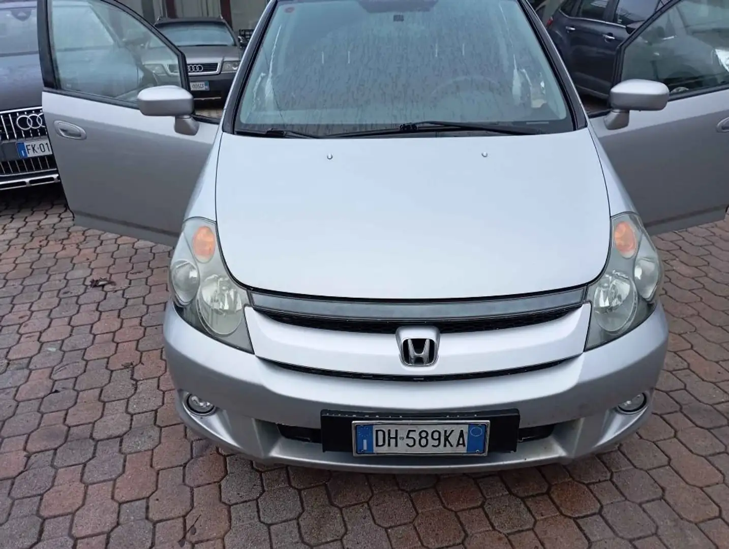 Honda Stream Stream 1.7 ES 6 Posti Argento - 2