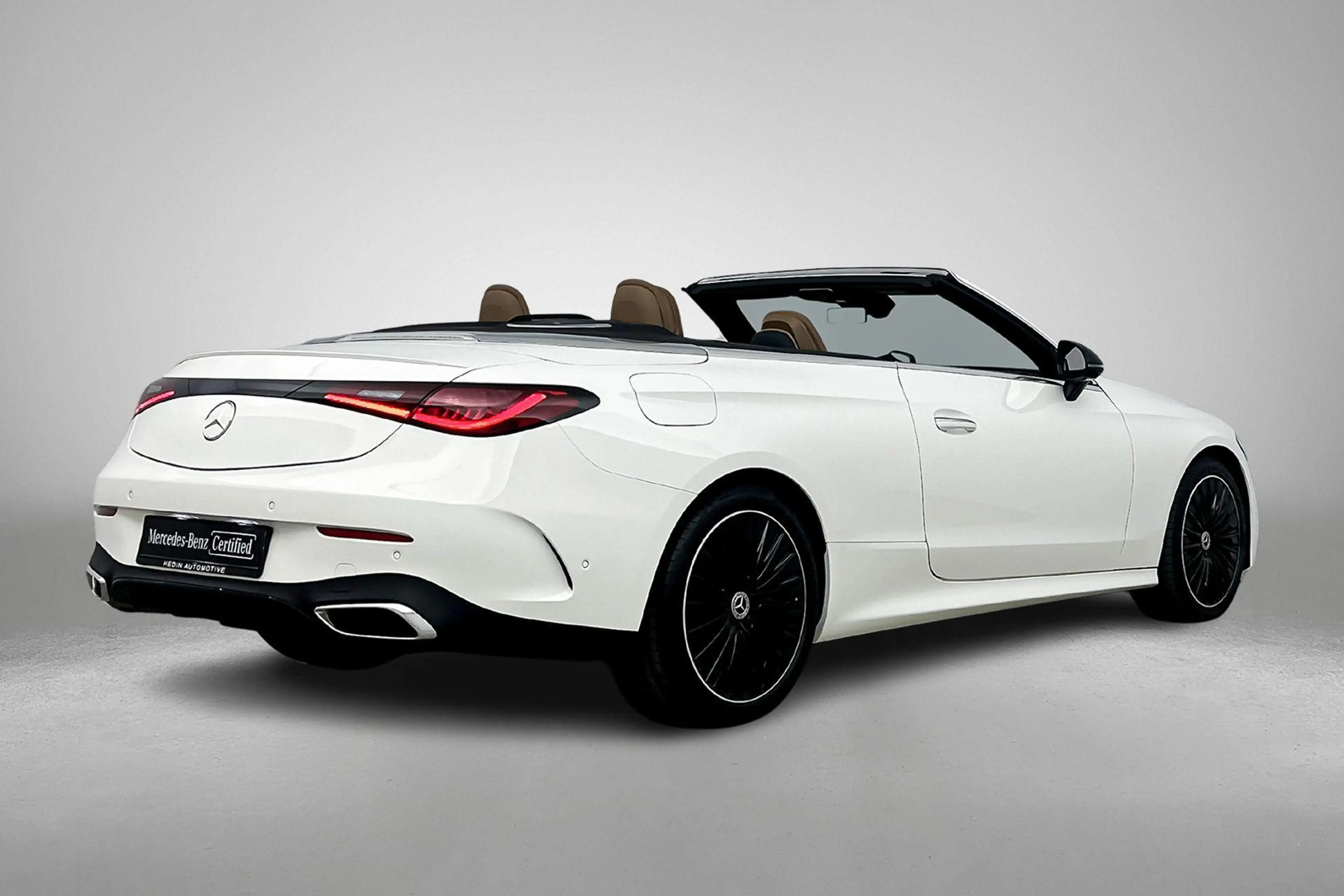 Mercedes-Benz CLE 200 CLE Cabriolet Automaat AMG Line | Premium Pakket | — photo 2