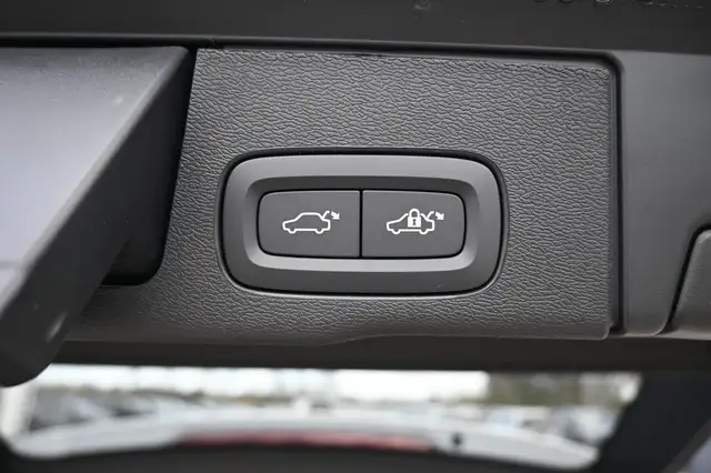 Volvo XC60 view 19