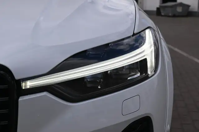 Volvo XC60 view 12