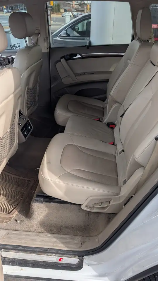 Audi Q7 снимка Audi Q7