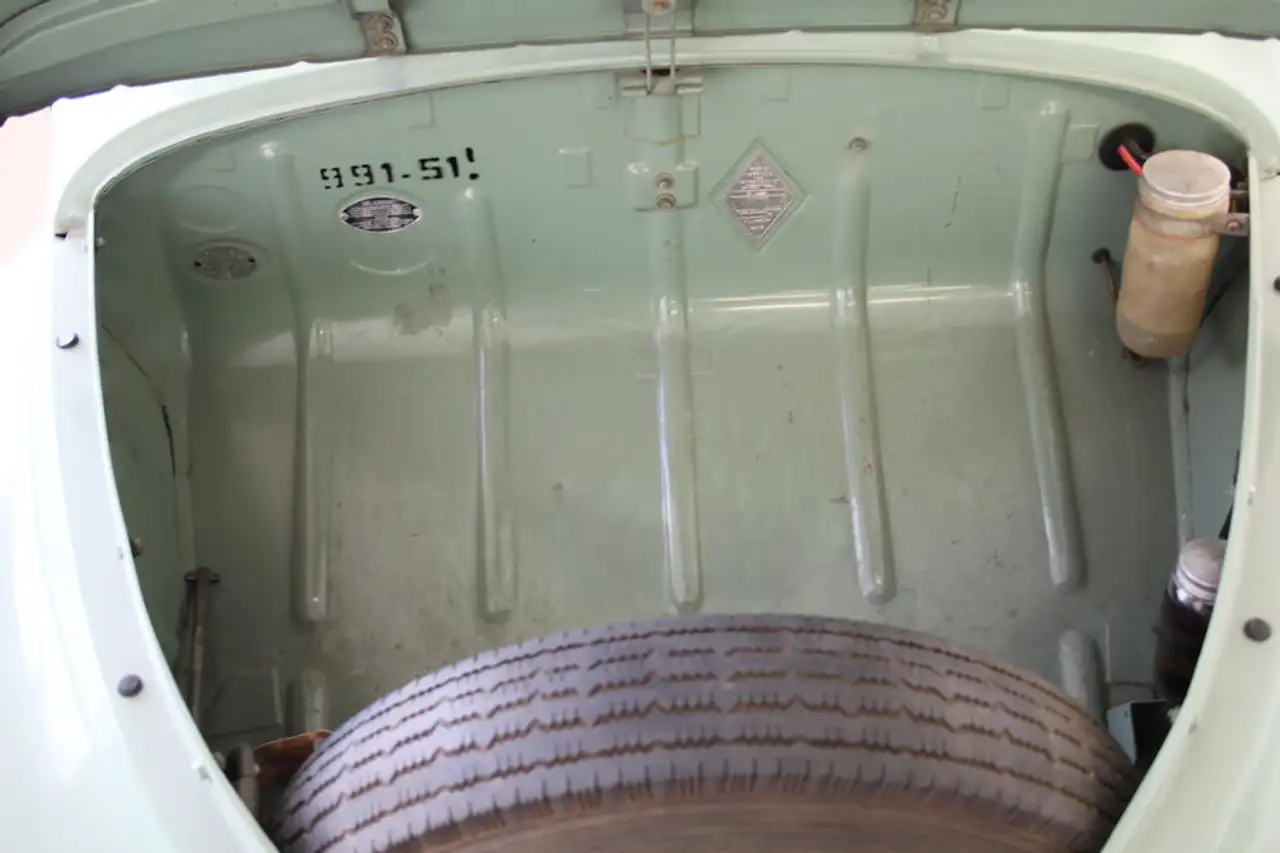 Renault 4CV Originalzustand, foto 12