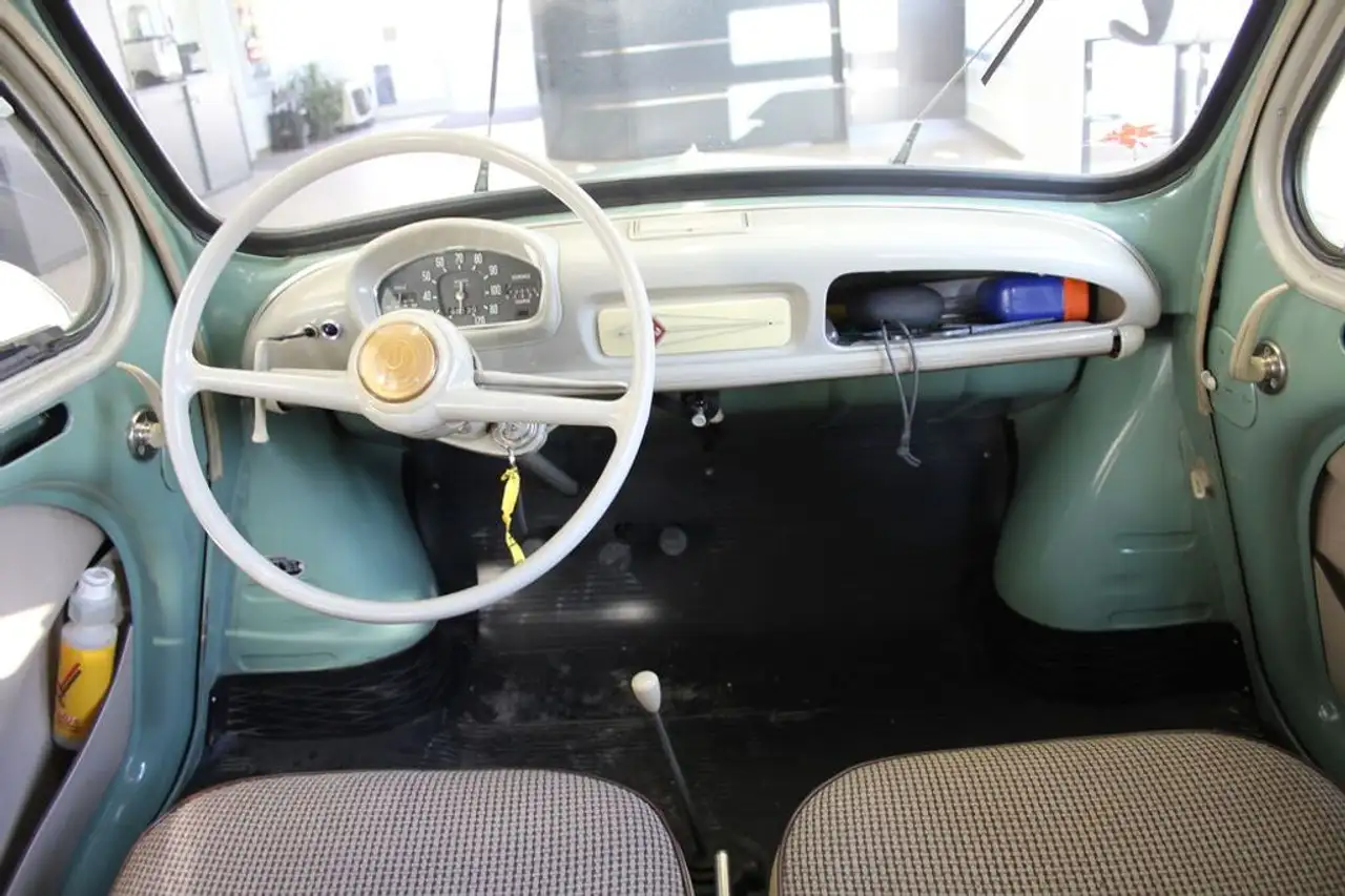 Renault 4CV Originalzustand, foto 9