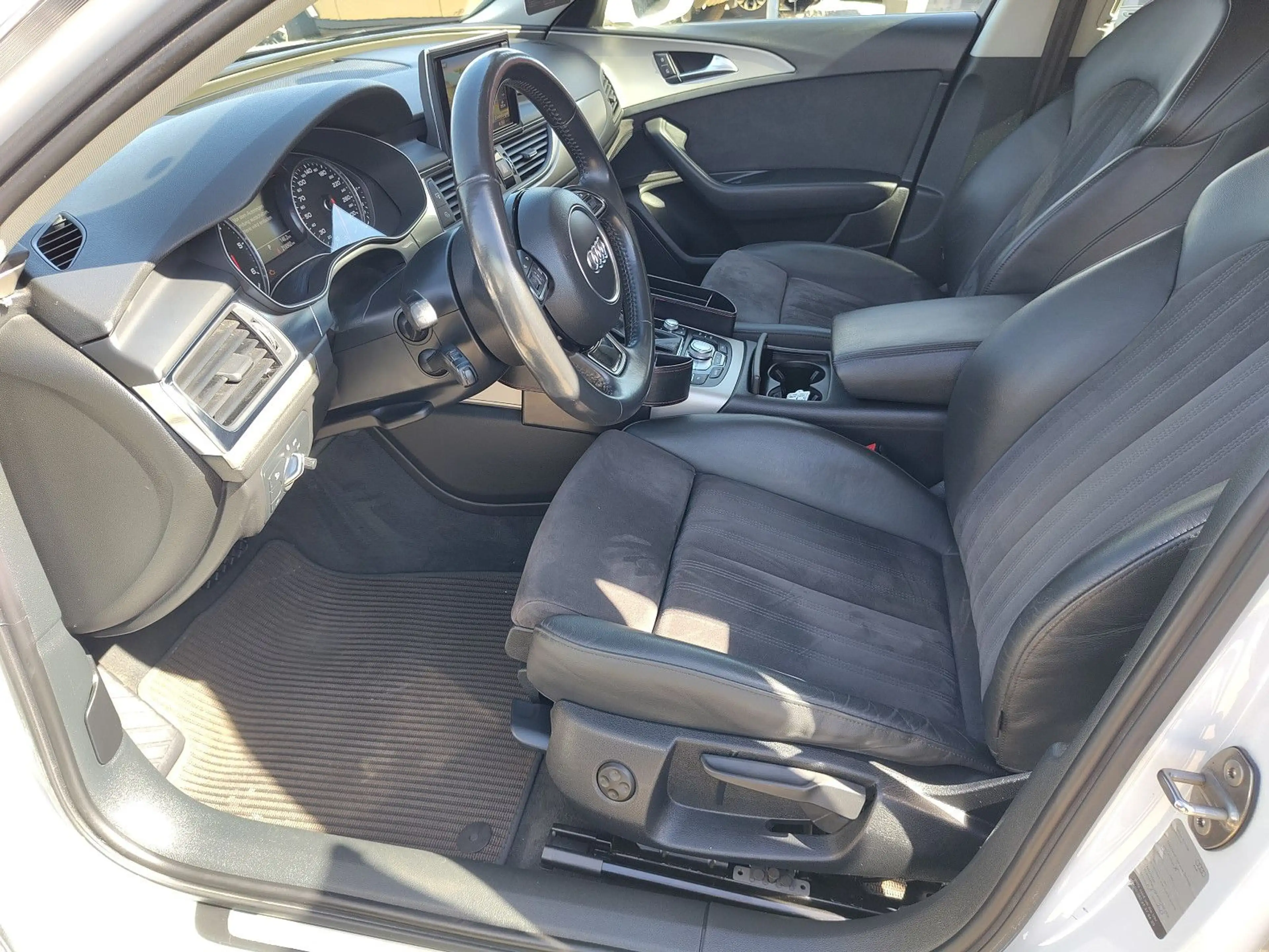 Audi A6 allroad 3.0 TDI quattro 200kW S tronic — photo 10