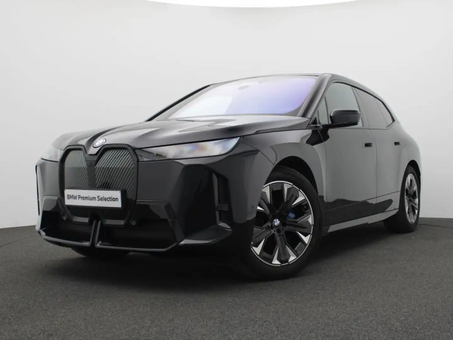 BMW iX 45E - M SPORT - SKY LOUNGE - A Noir - 1