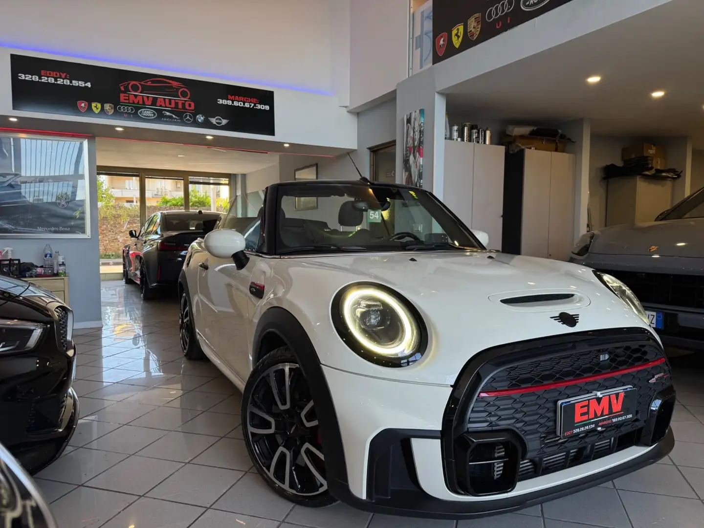 MINI John Cooper Works Cabrio JOHN COOPER WORKS CABRIO Beige - 1