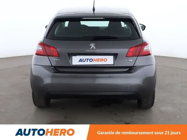 Peugeot 308 view 5