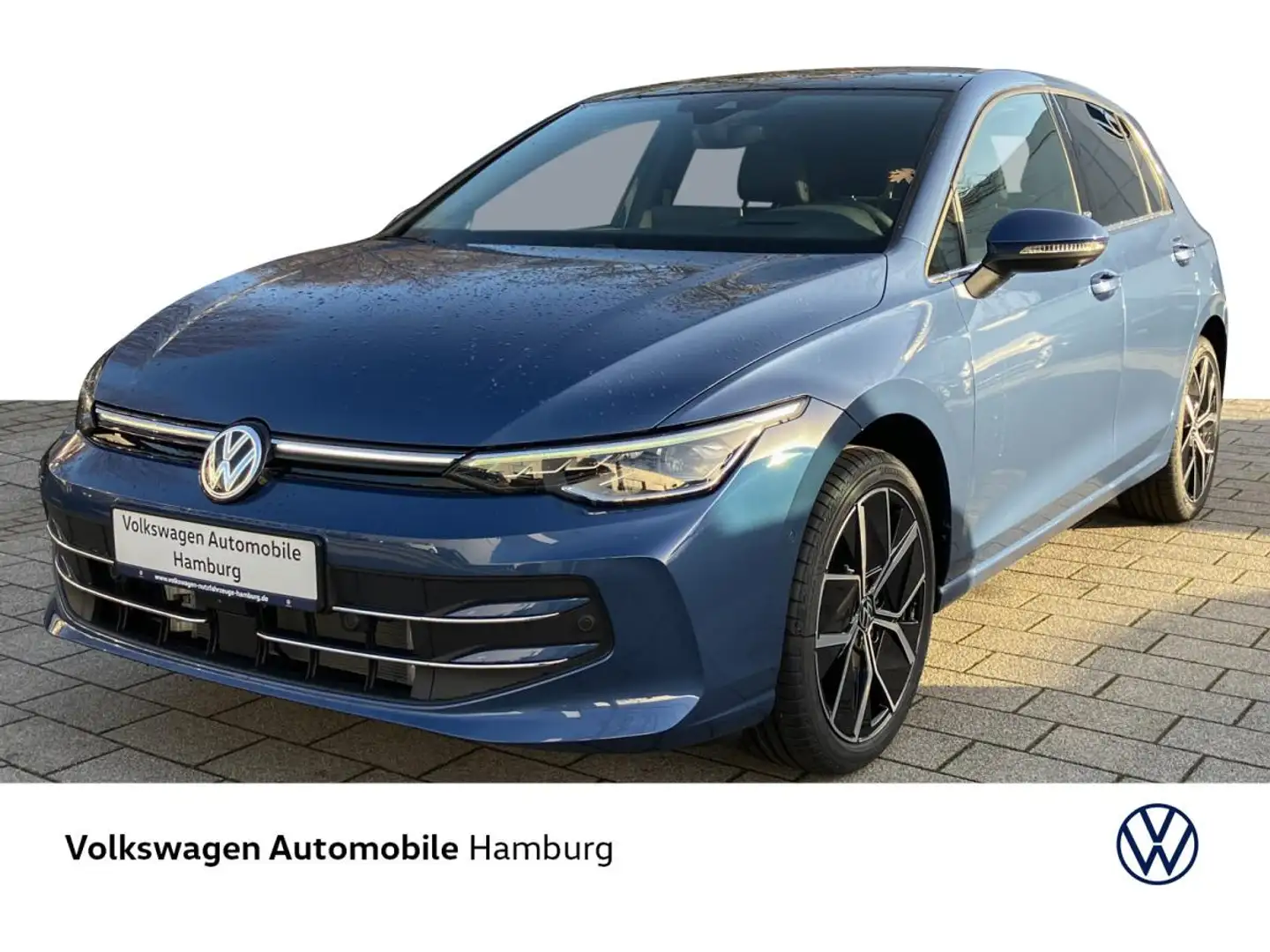 Volkswagen Golf Style 1,5 l eTSI OPF ) 7-Gang-Doppelkupplungsgetri Blau - 1