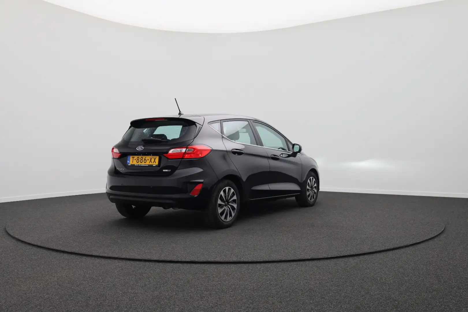 Ford Fiesta 1.0 EcoBoost Hybrid Titanium | Winter Pakket | | A Zwart - 2