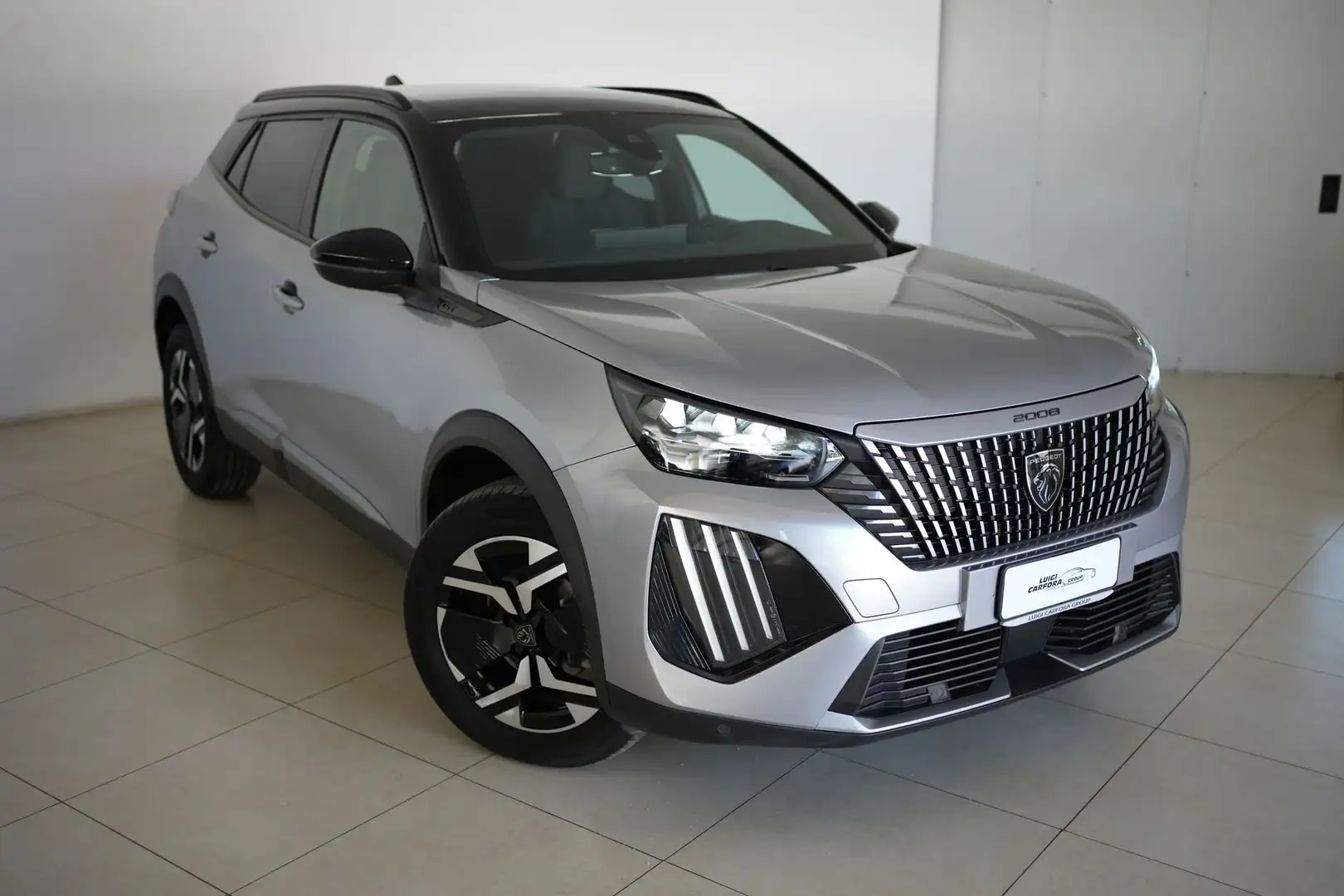 Peugeot 2008 2ª serie PureTech 130 S&S EAT8 GT Grigio - 2