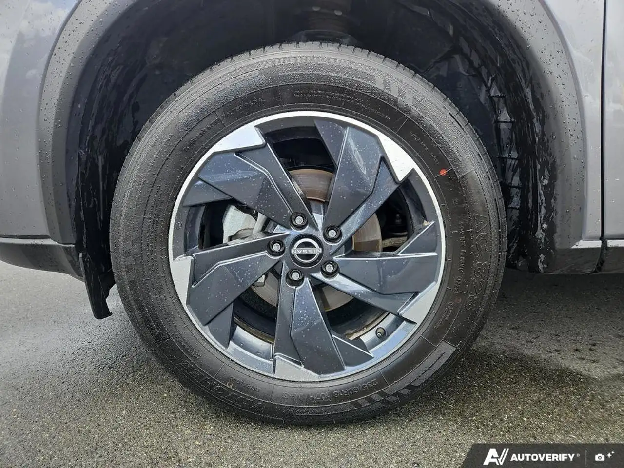 Nissan Rogue снимка Nissan Rogue