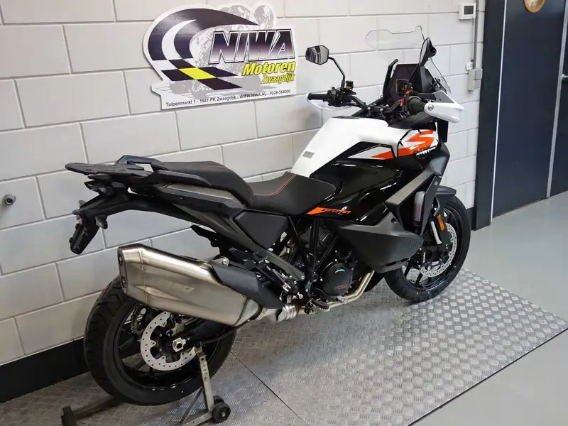 KTM 1390 SUPER ADVENTURE - foto 3