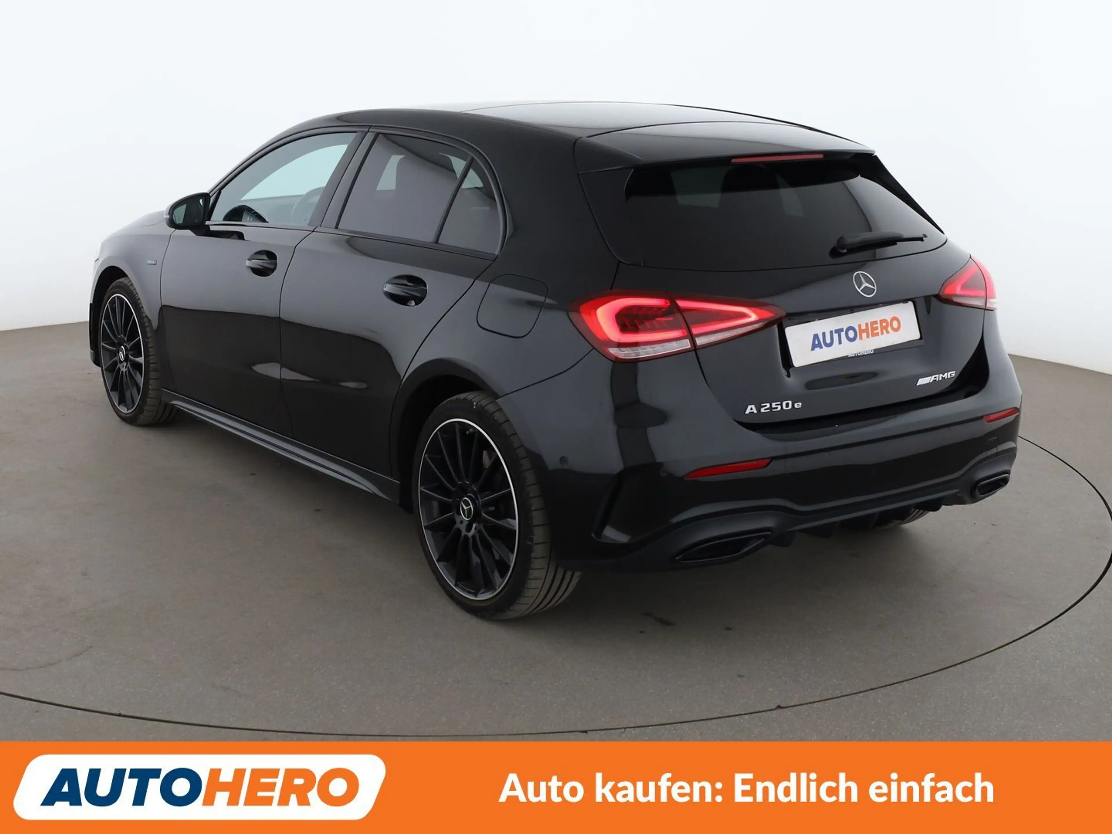 Mercedes-Benz A 250 A 250e Edition 2020 AMG Line Aut.*NAVI*LED*ACC*CAM — photo 4