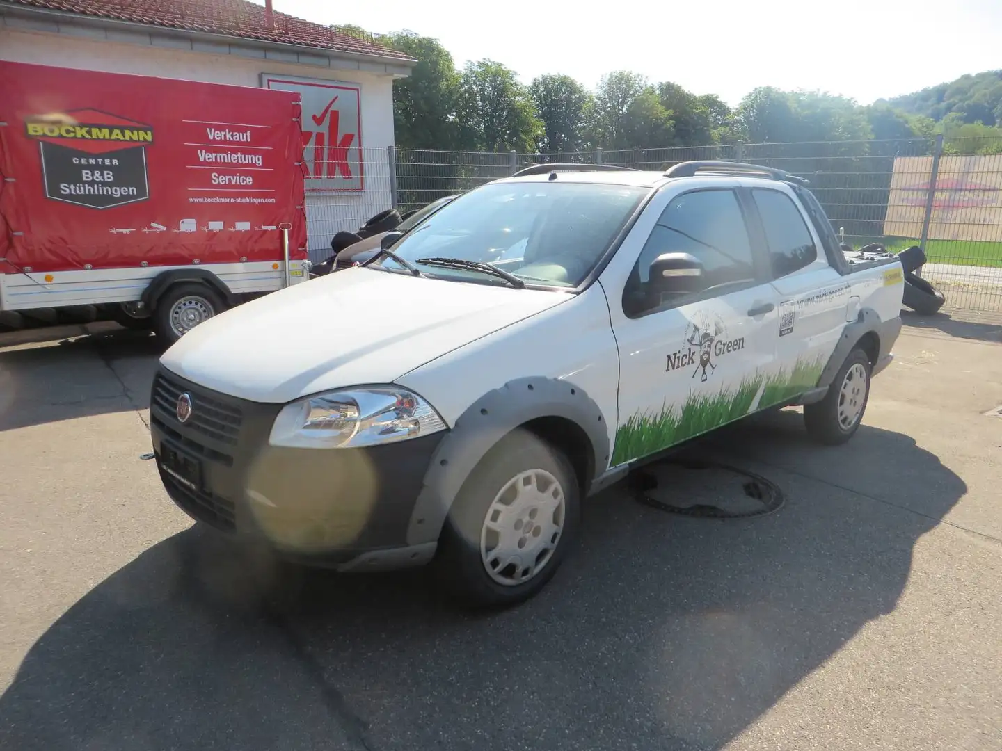 Fiat Strada Working Doppelkabine Weiß - 1