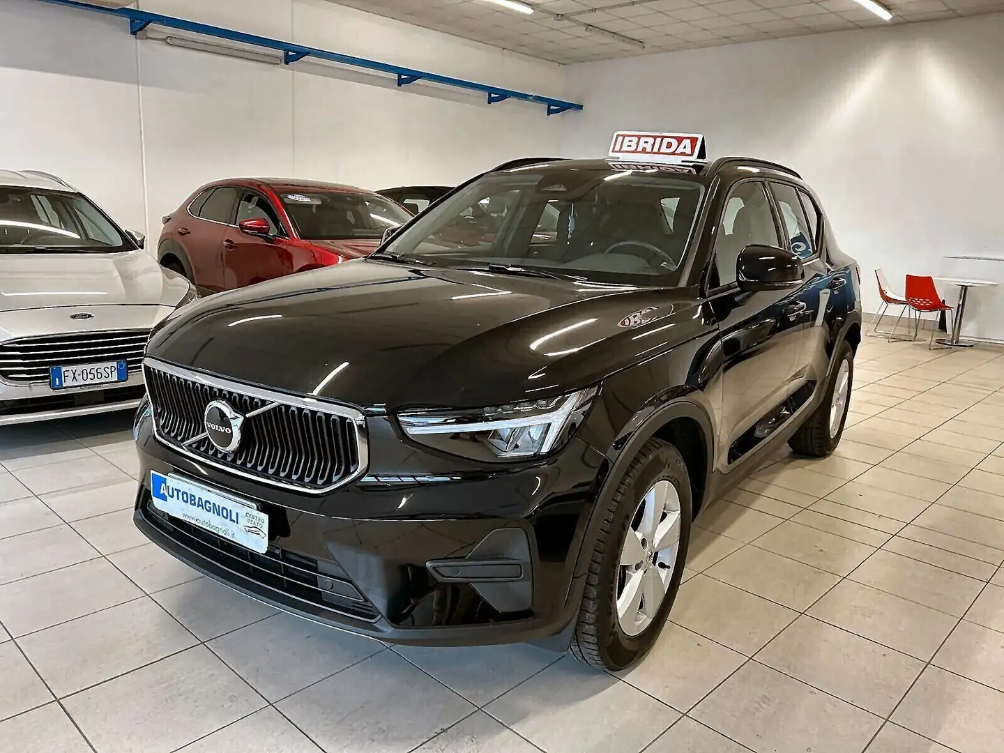 Volvo XC40 ESSENTIAL B3 automatico MHEV Schwarz - 1