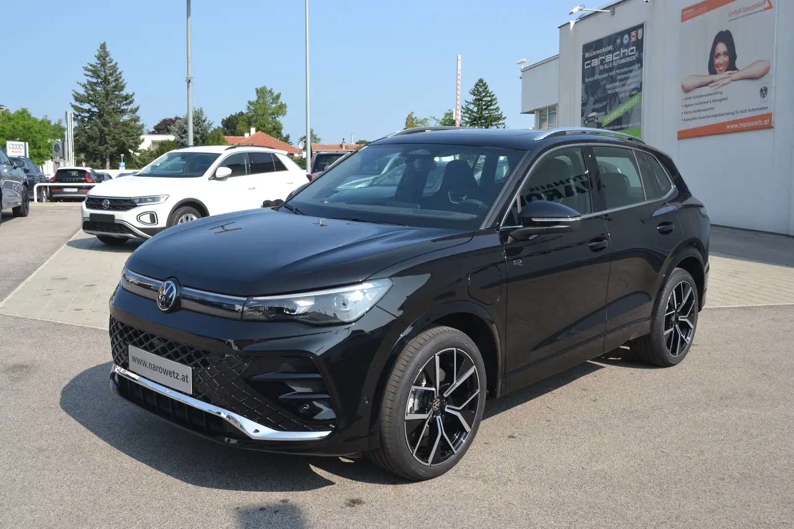 Volkswagen Tiguan Sport eHybrid DSG 150 kW Schwarz - 2