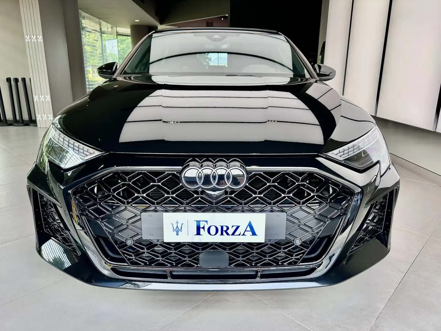 Audi RS3 SPB TFSI quattro S tronic Noir - 2