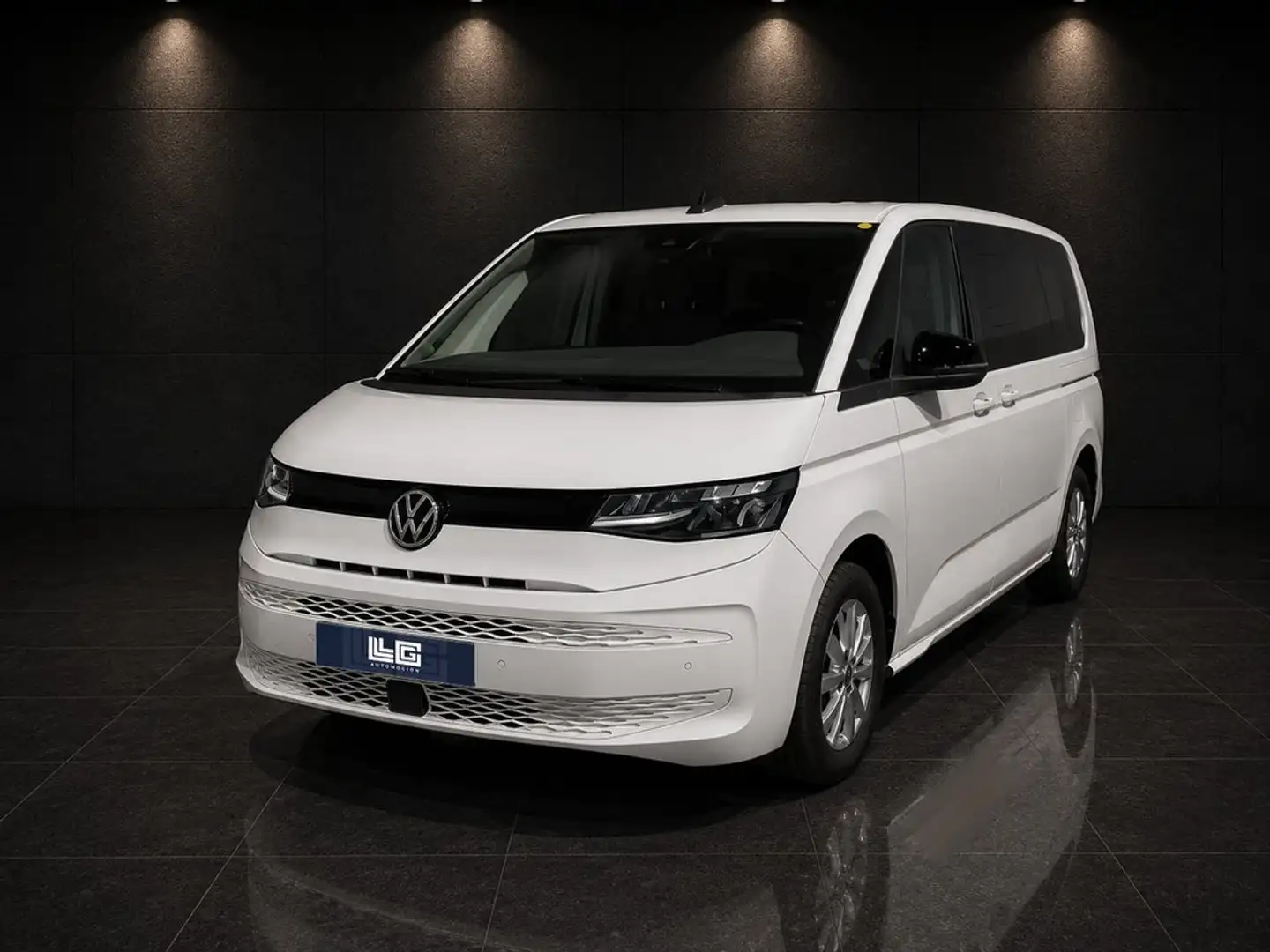 Volkswagen Multivan PHEV 1.4 TSI 160kW (218CV) DSG B.Corta Blanco - 2