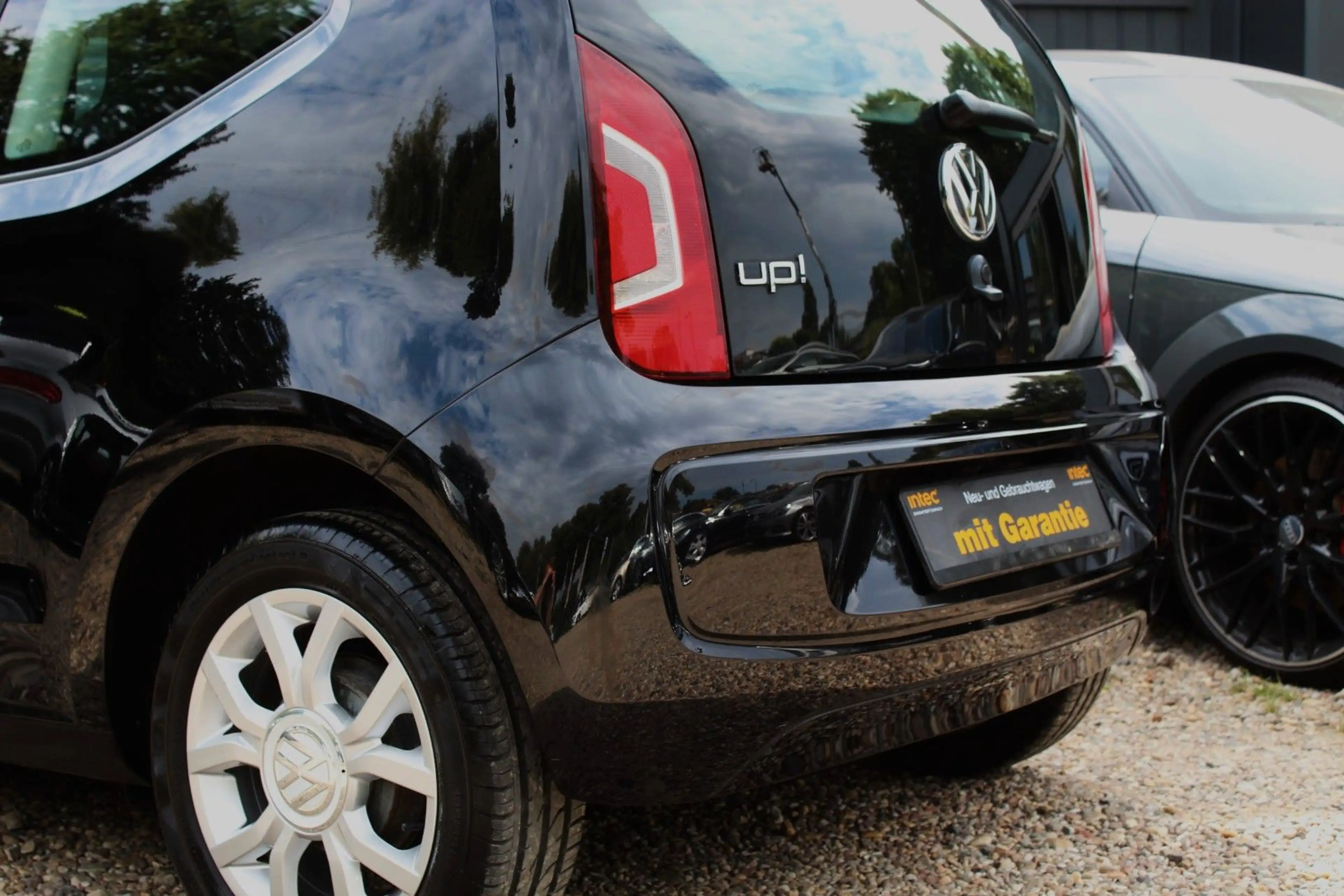 Volkswagen up! move up! 1,0 NAVI KLIMA PDC SITZHEIZUNG 1-H — photo 9