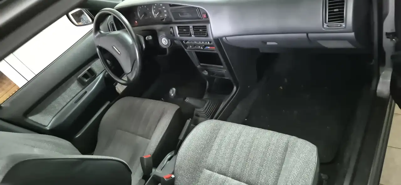 Toyota Corolla 1.3i 16v XLi, foto 4