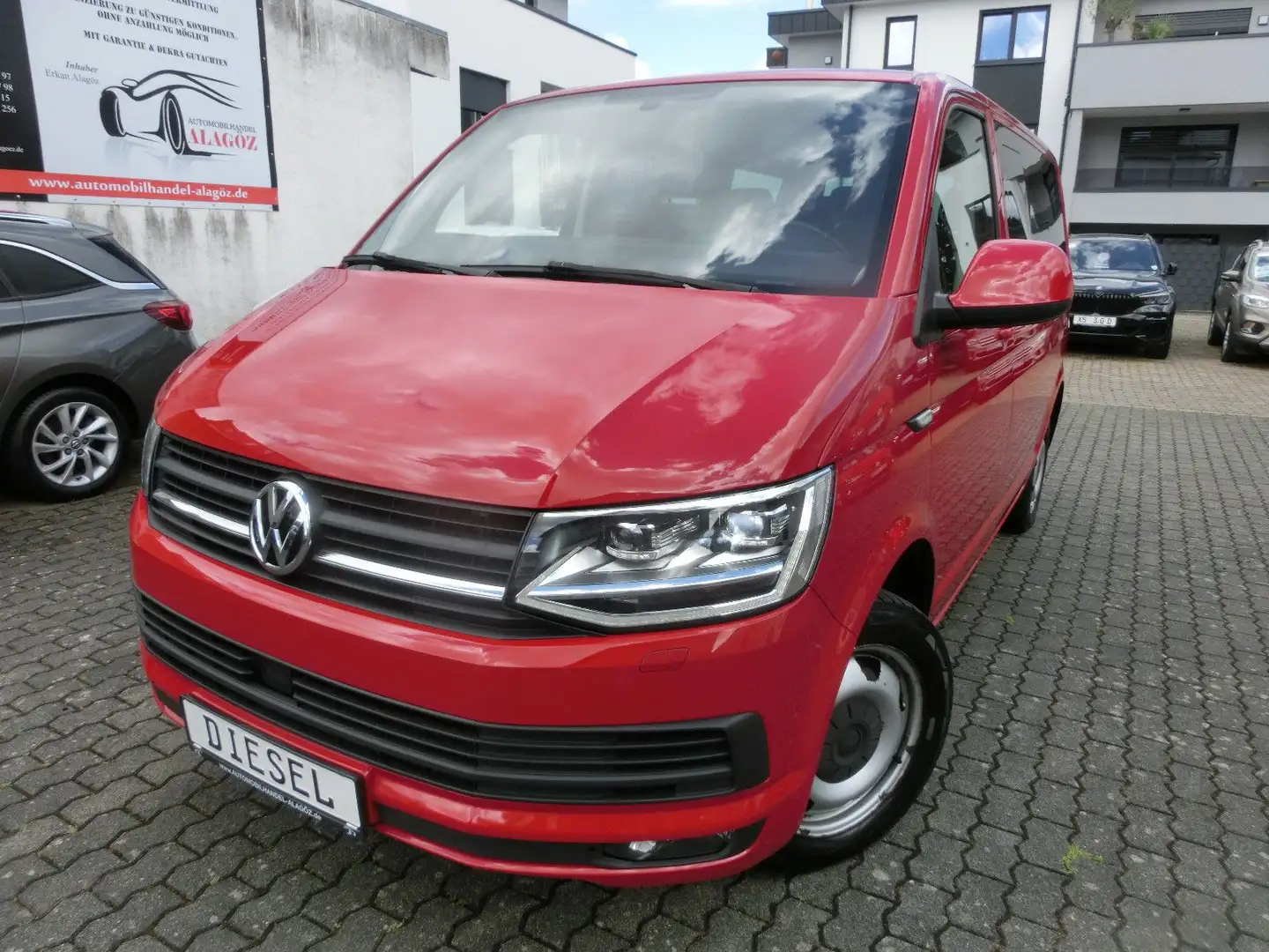 Volkswagen T6 Transporter T6 2.0 TDI DSG TRANSPORTER KLIMA XENON ACC 8Sitz Červená - 1