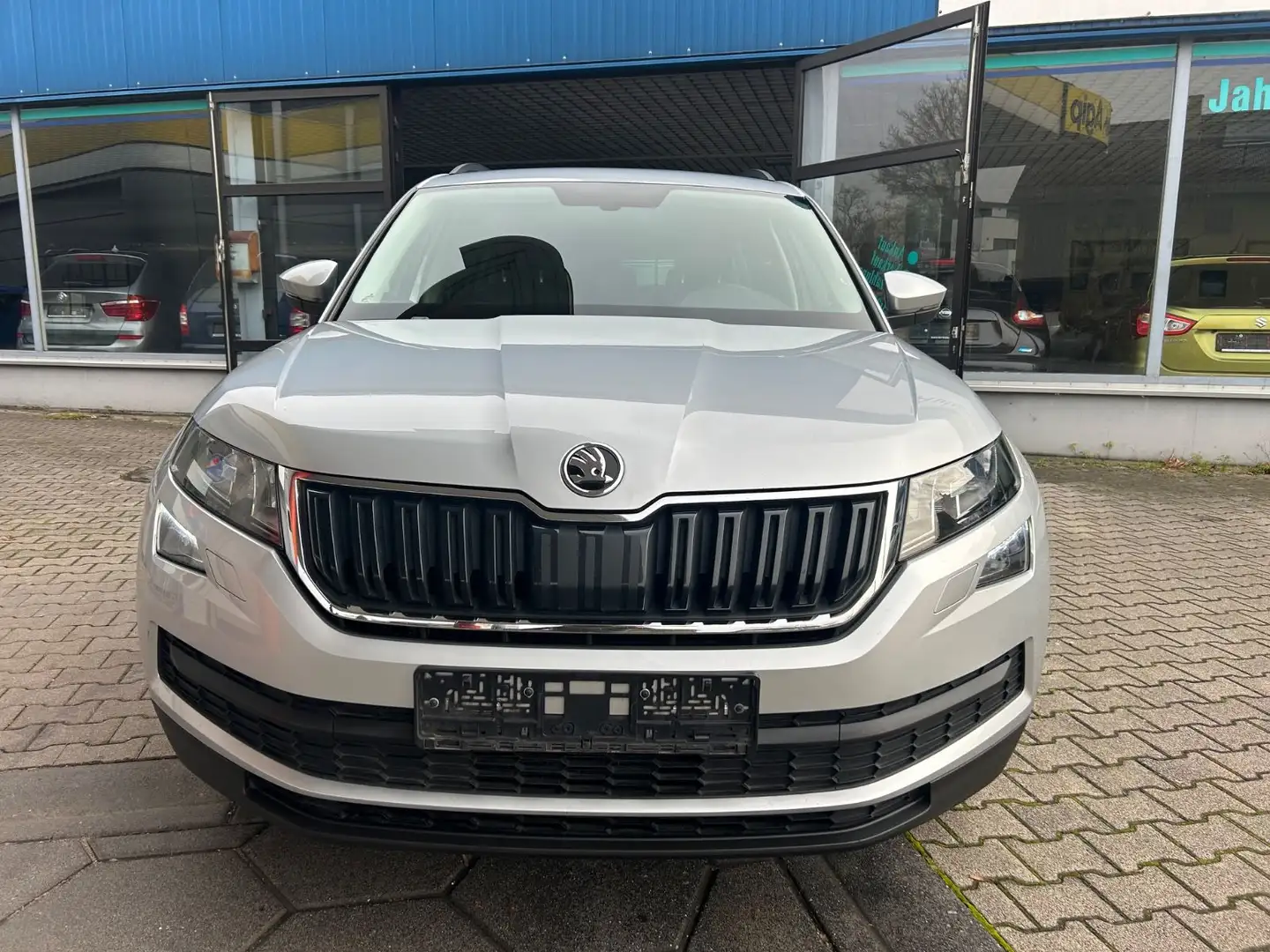 Skoda Kodiaq Ambition DSG Business Amundsen Argent - 2