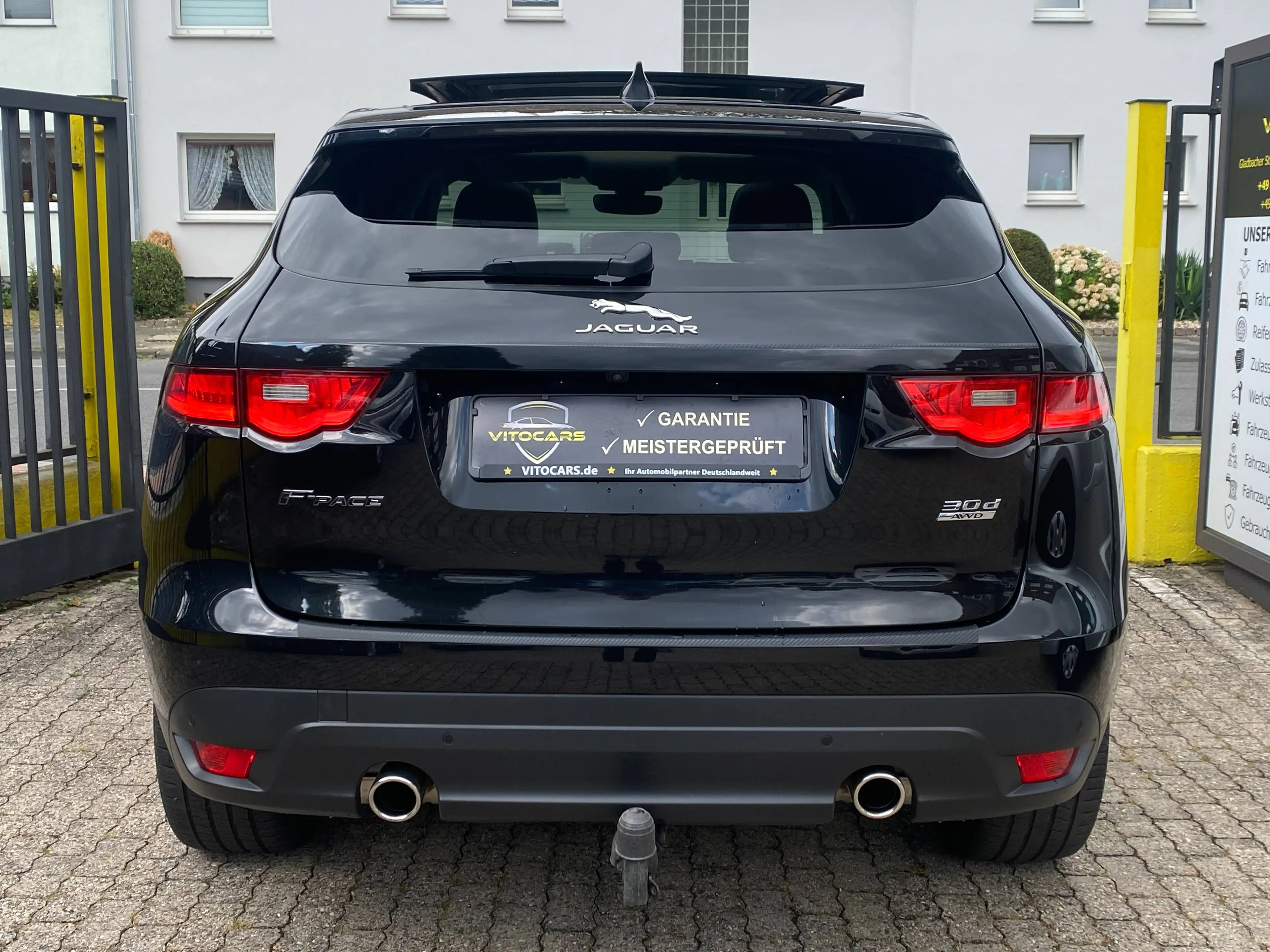 Jaguar F-Pace Prestige AWD | ab 4,99% | Garantie | Pano | — photo 7